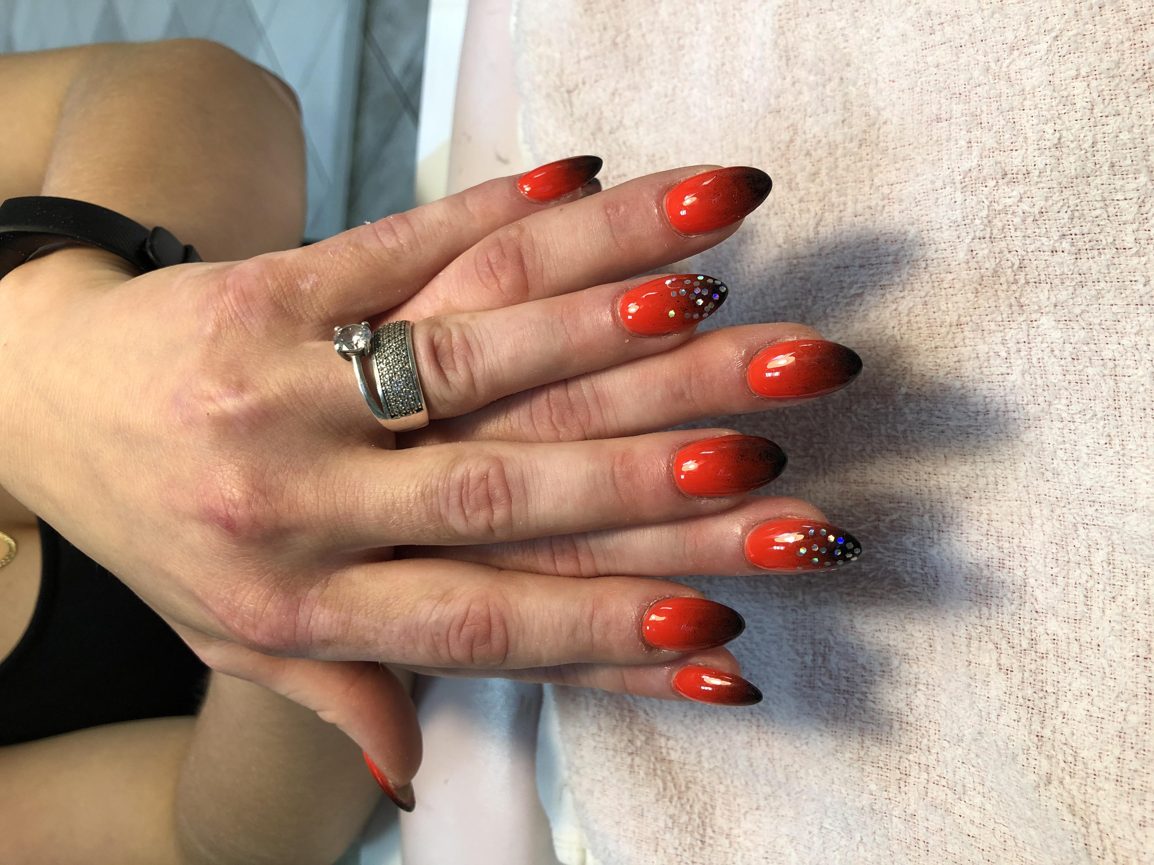 Royal Nail nehtové studio foto 3