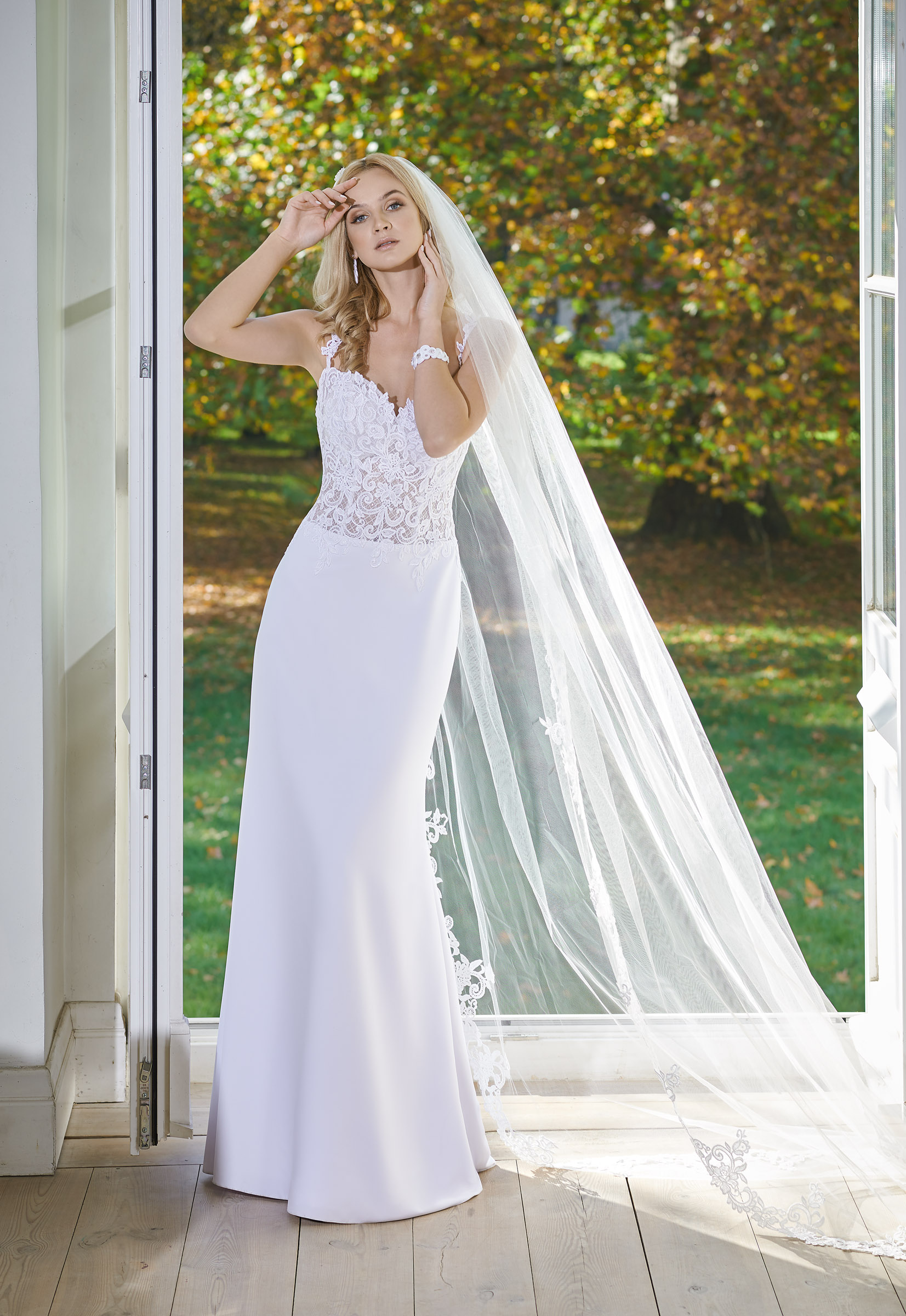 Poli Svatební salon foto 2