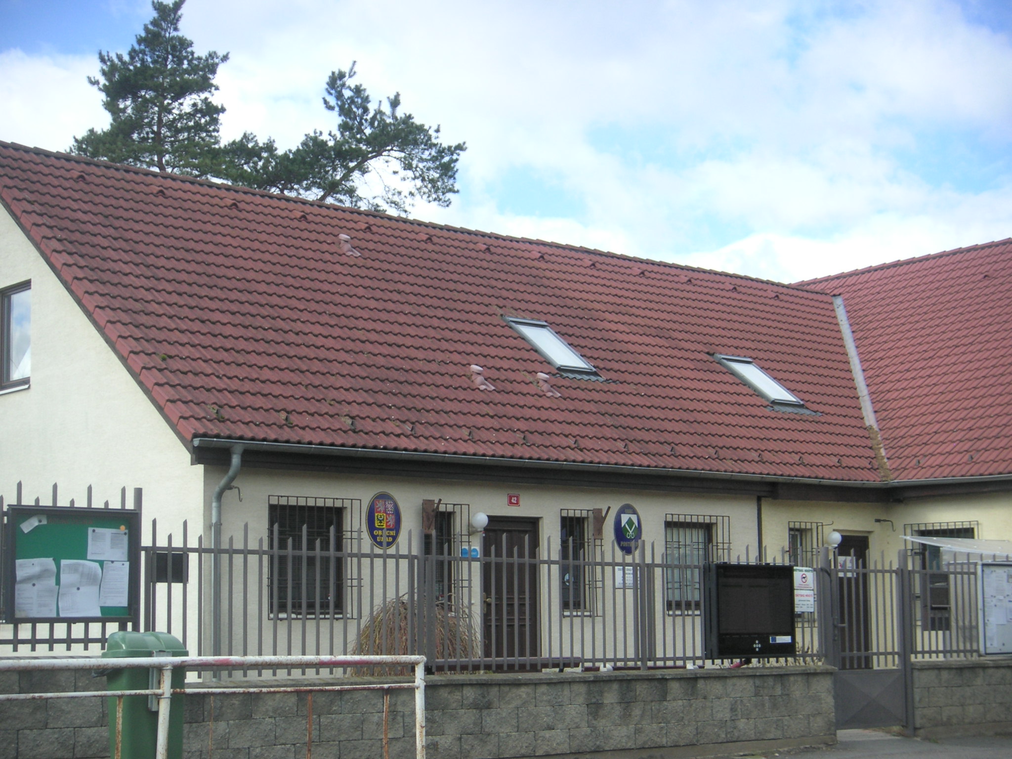 Postřižín - obecní úřad