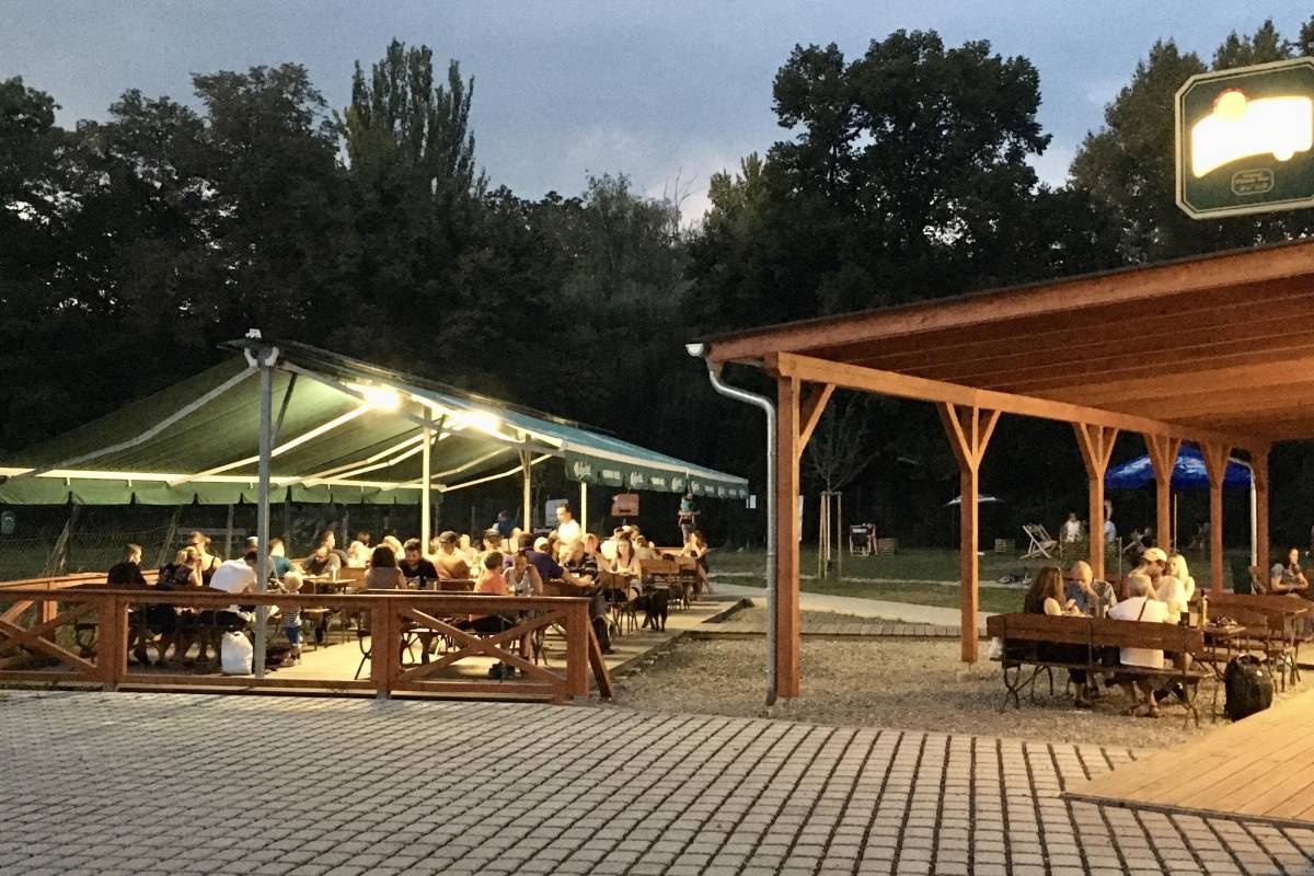 Restaurace Podviňák foto 2