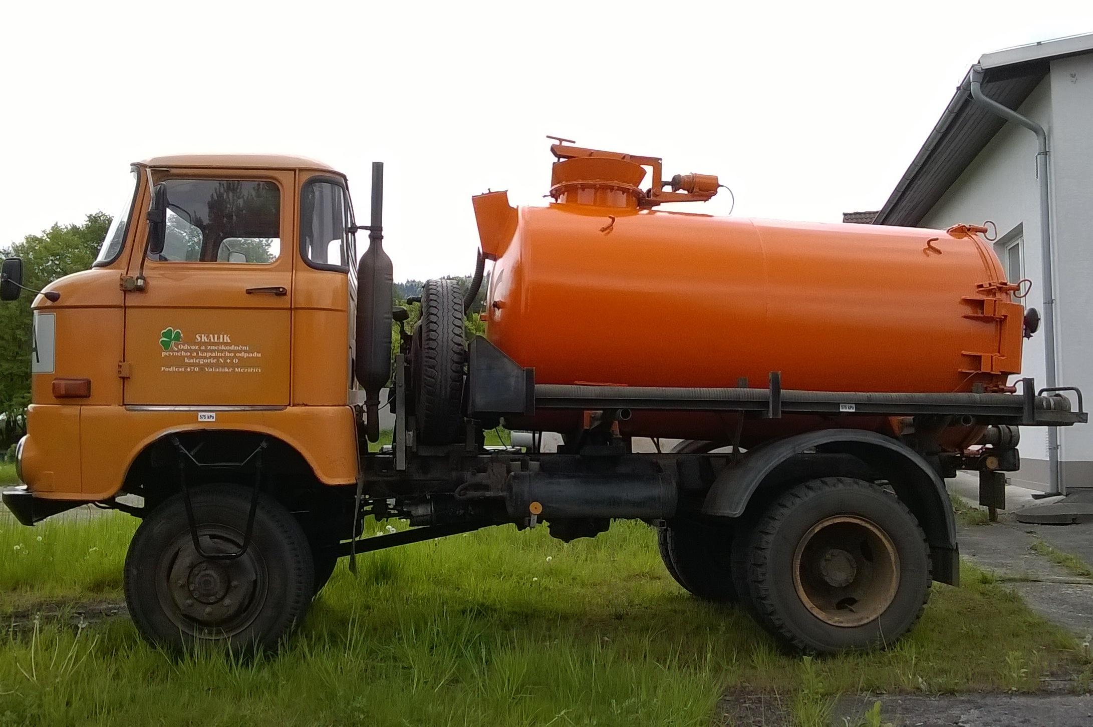 Daniel Skalík - Vývoz septiků
