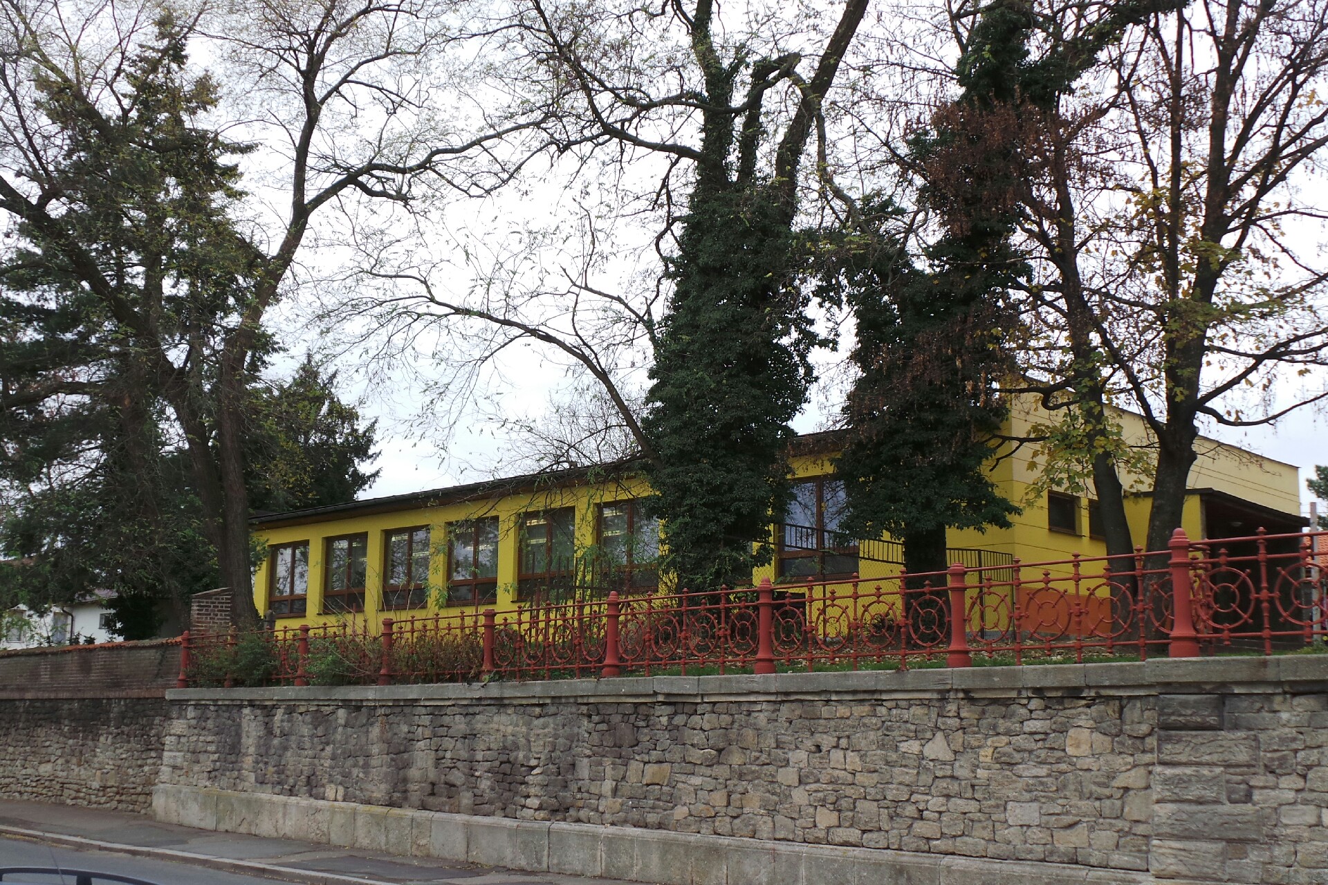 Školní jídelny Kutná Hora, Kremnická