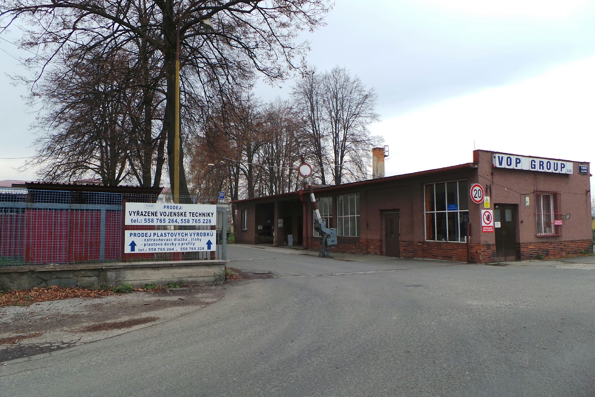 Pronájem montážních zdvihacích plošin - VOP GROUP