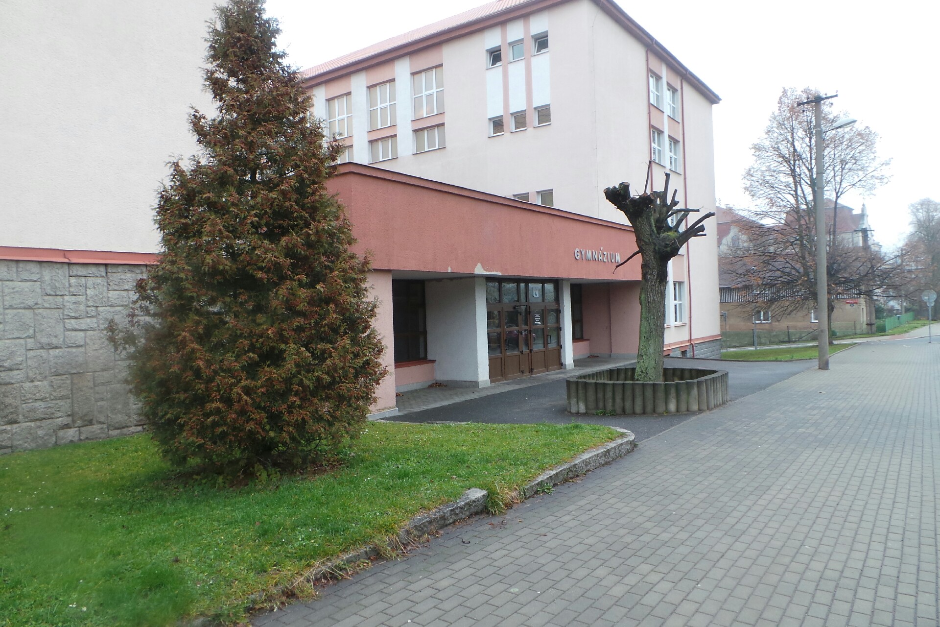 Gymnázium a Střední odborná škola pedagogická , Liberec , Jeronýmova 425/27 foto 2