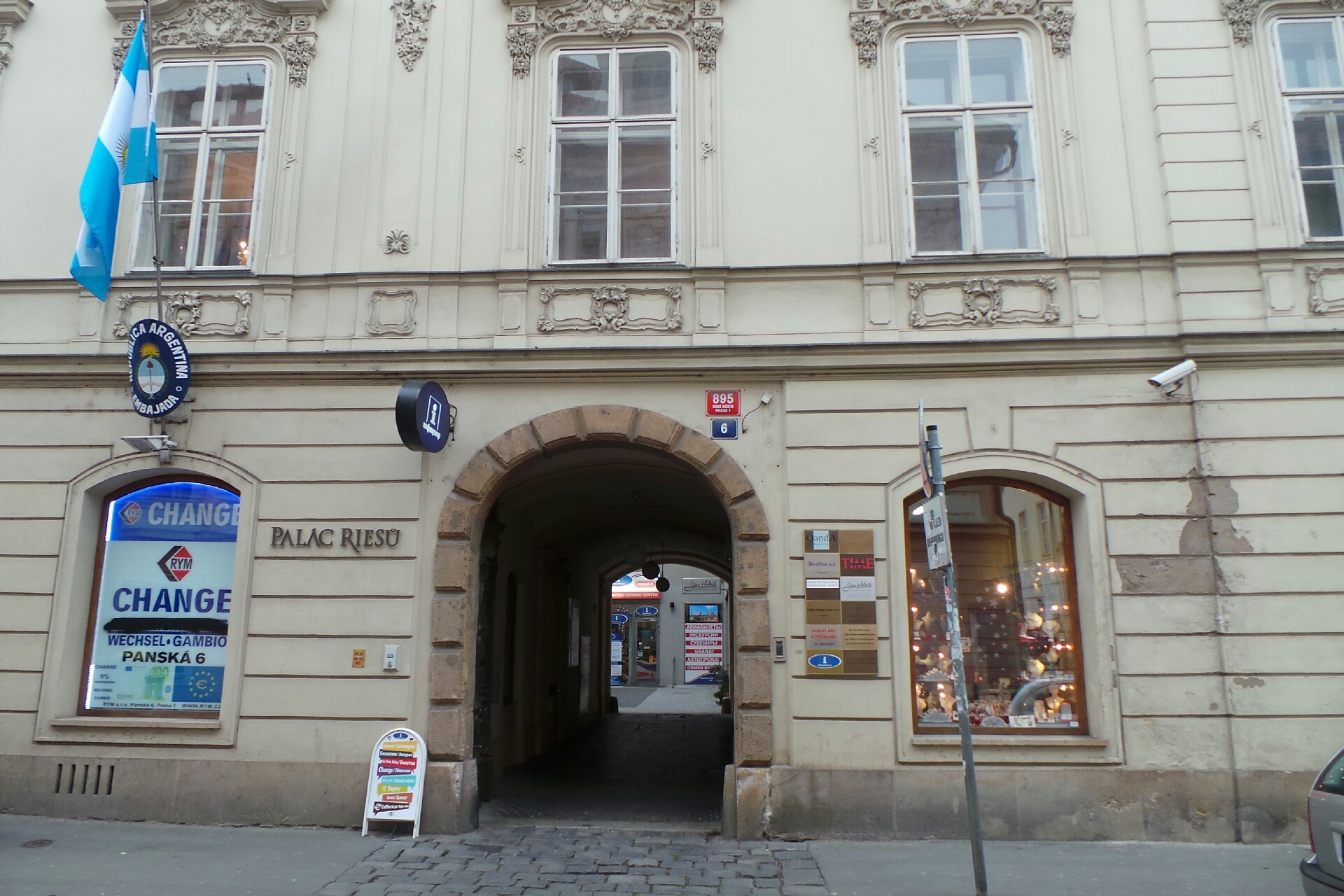 JUDr. Lucia Poliaková, advokátka