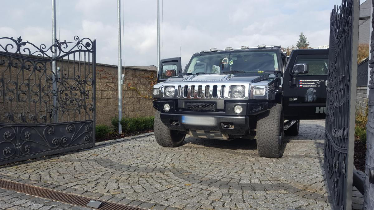 NEW PROFI-CZ a.s. - Limuzíny foto 4