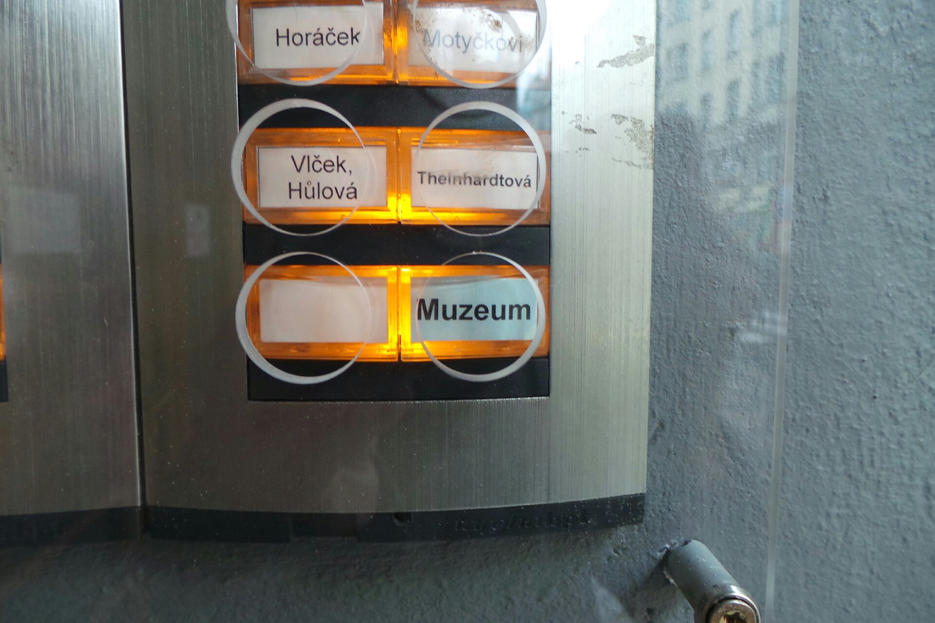 Památník Jaroslava Ježka foto 3