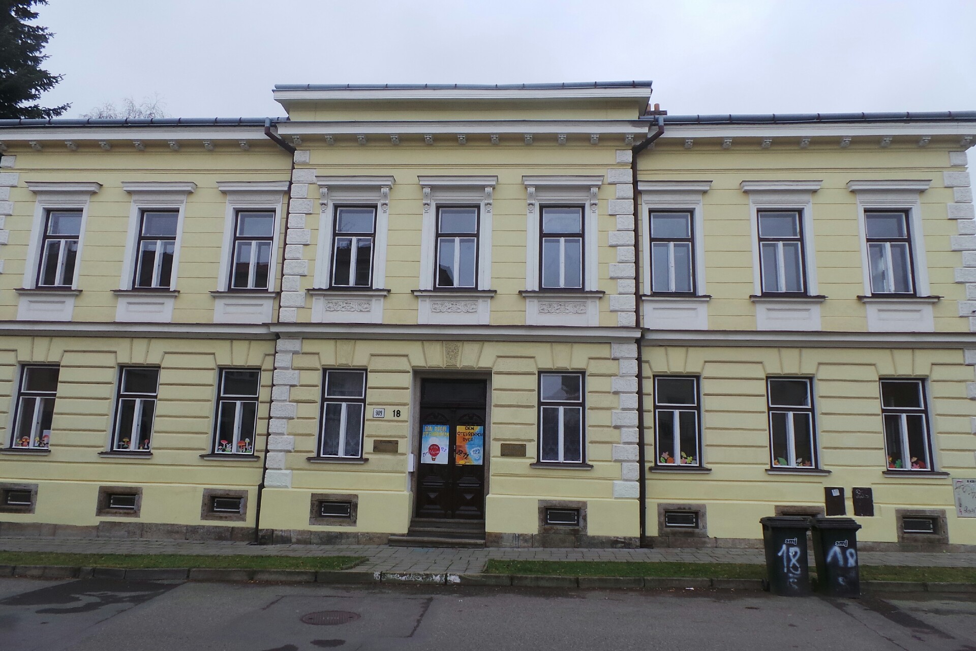 Soukromé gymnázium AD FONTES, o.p.s.