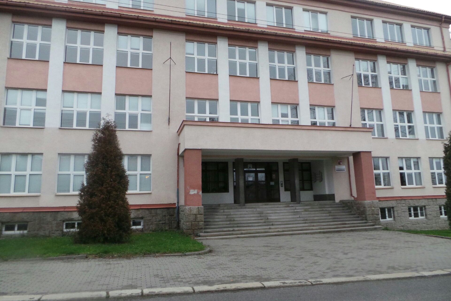Gymnázium a Střední odborná škola pedagogická , Liberec , Jeronýmova 425/27