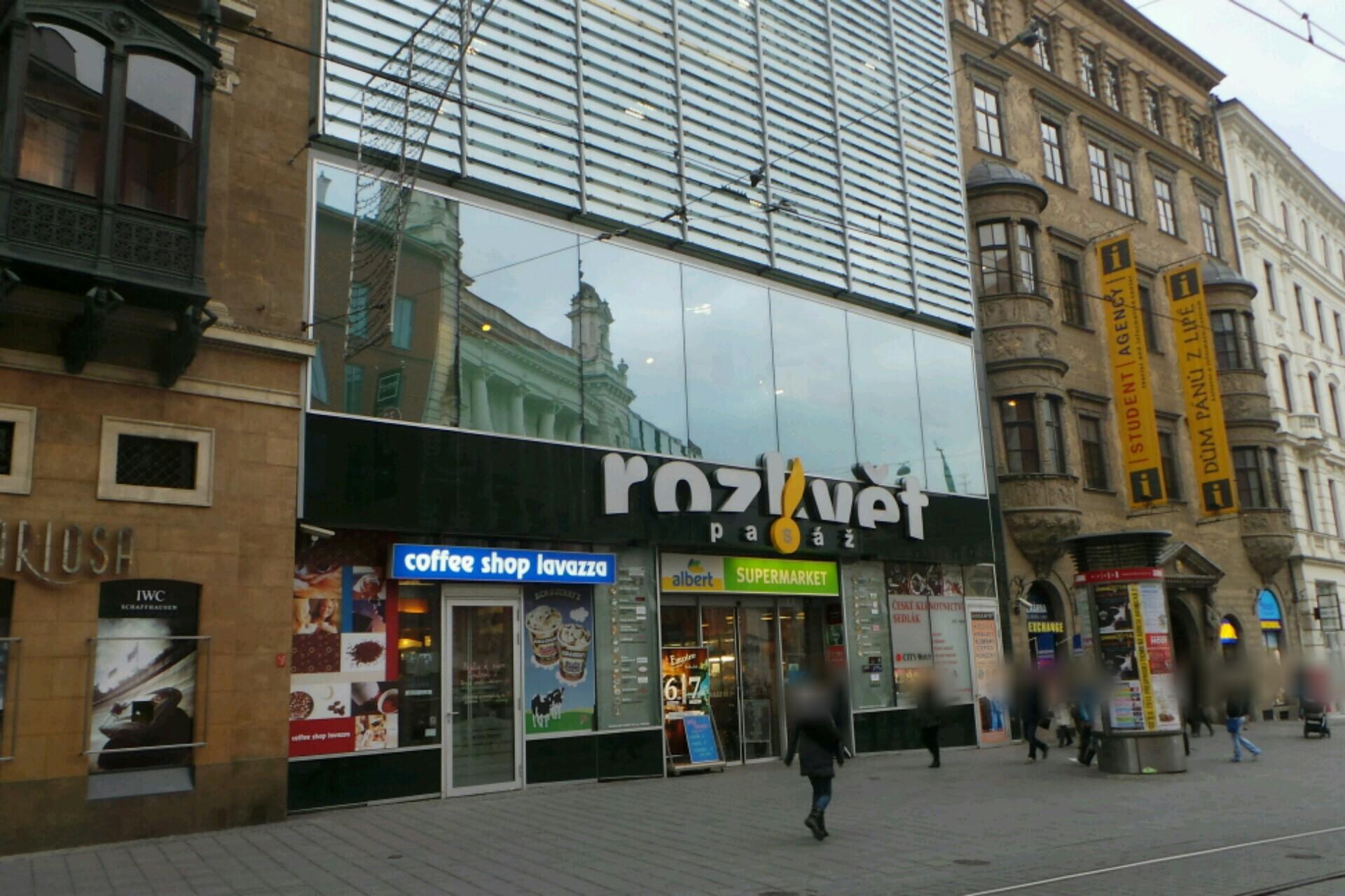 Cyber café foto 2