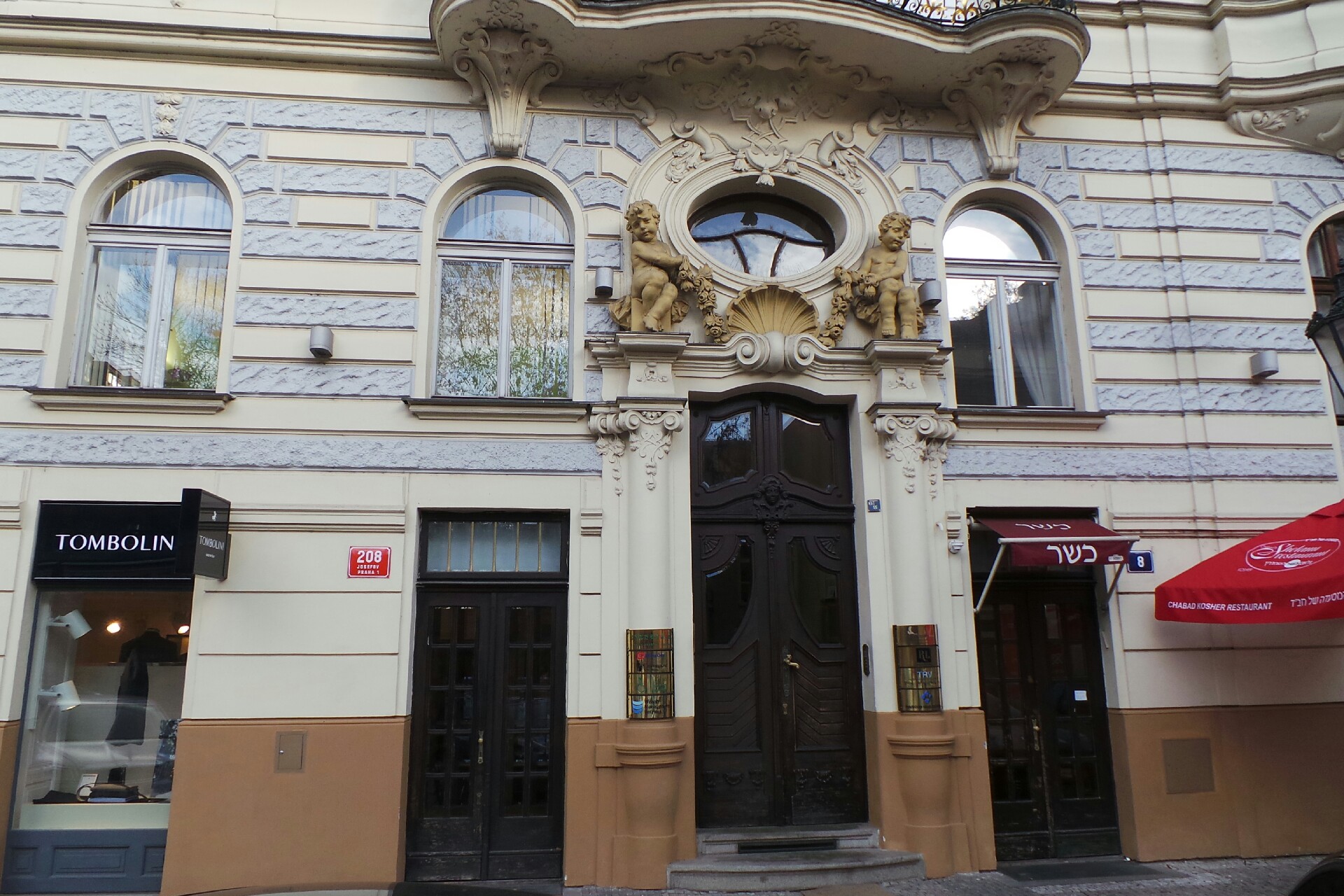 Radostová & CO. foto 1