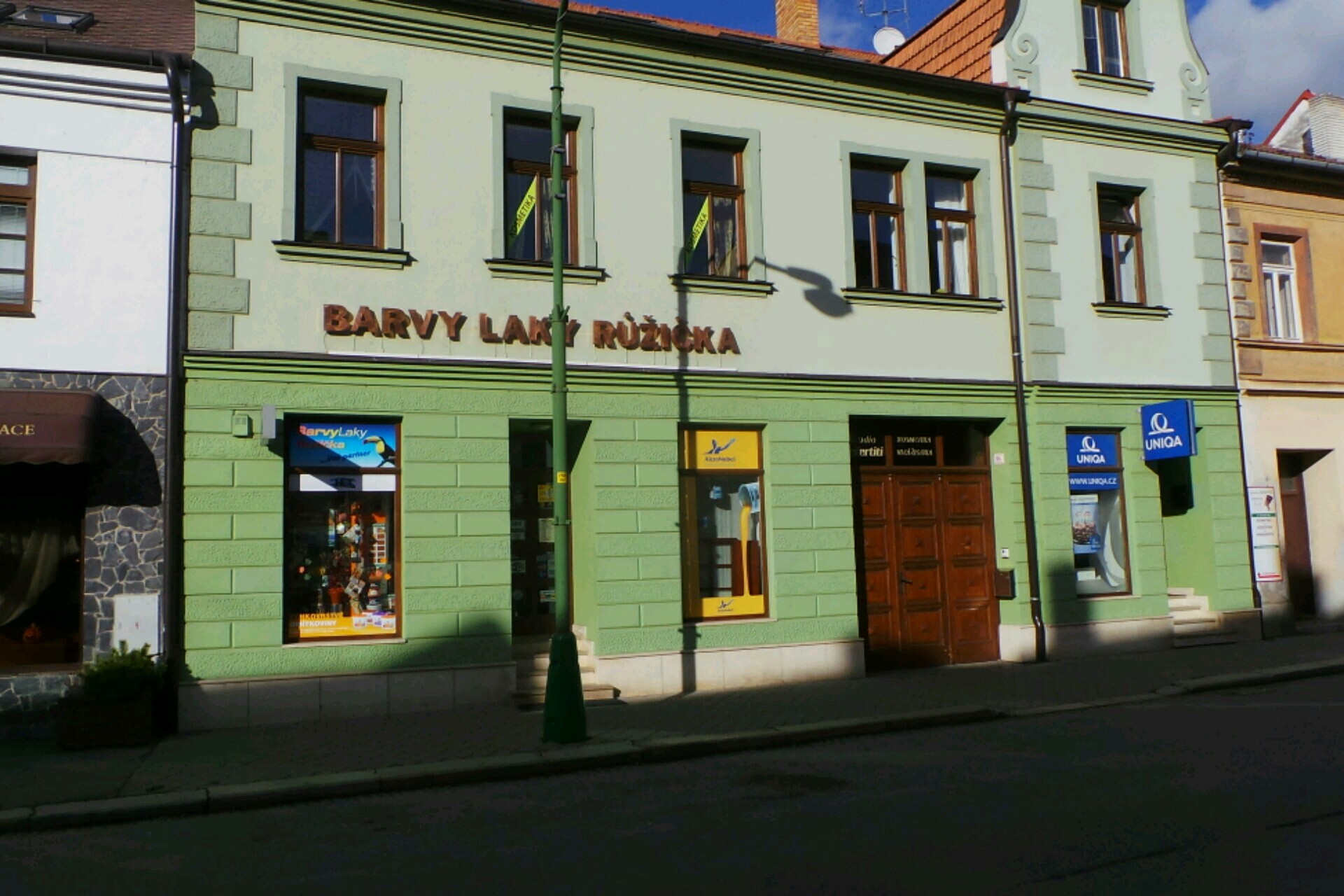 Nikola Dobšíková - Studio NEFERTITI