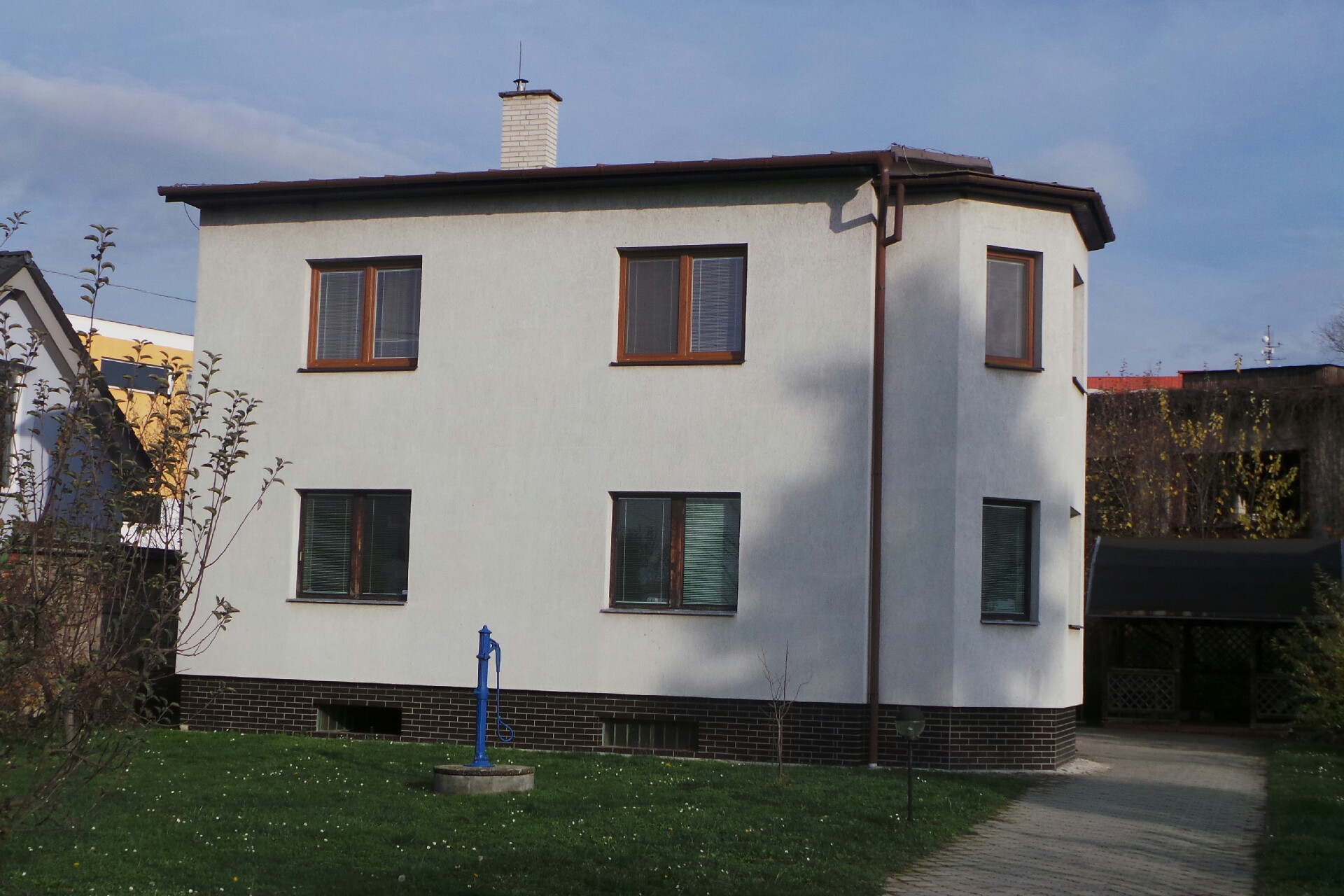 MUDr. Dana Miklášová