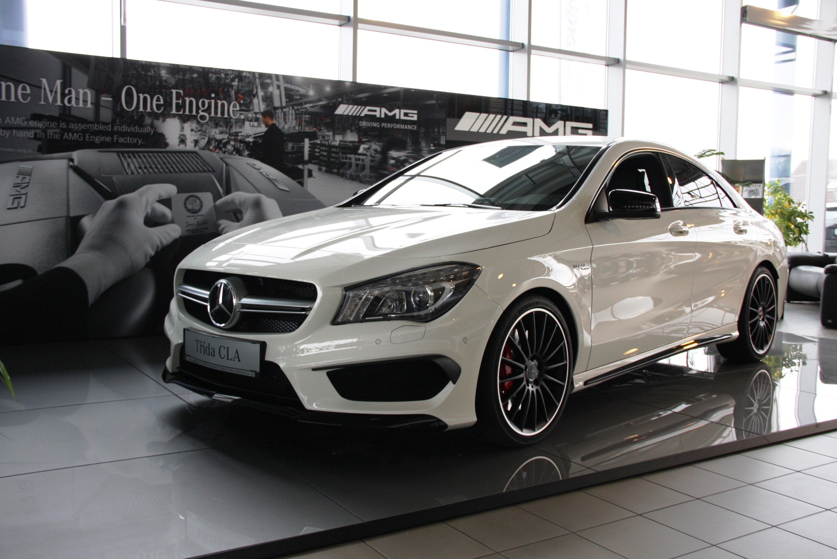 Mercedes-Benz | S. & W. Automobily foto 3