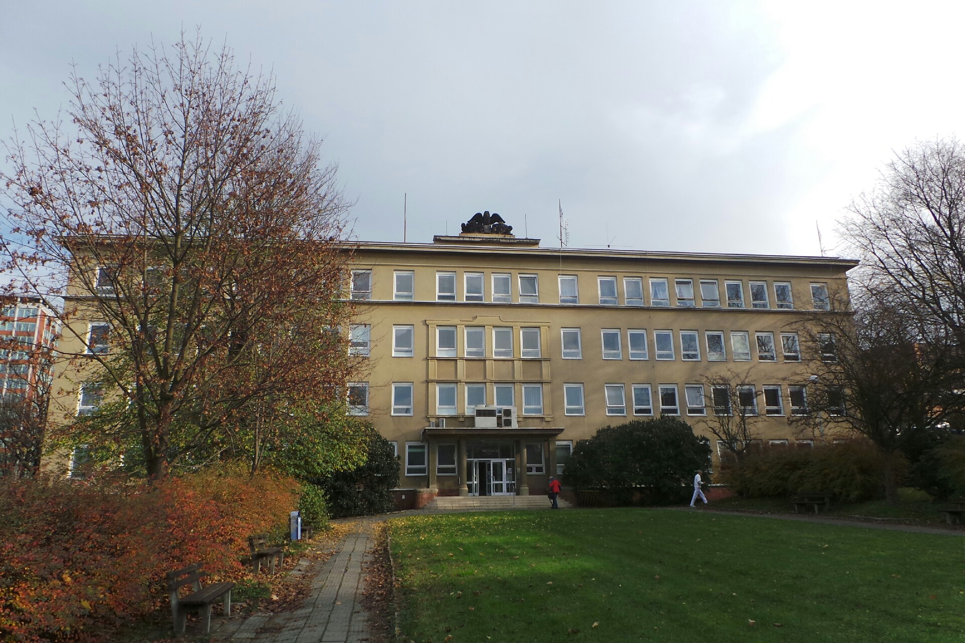 MUDr. Miriam Gharibyarová