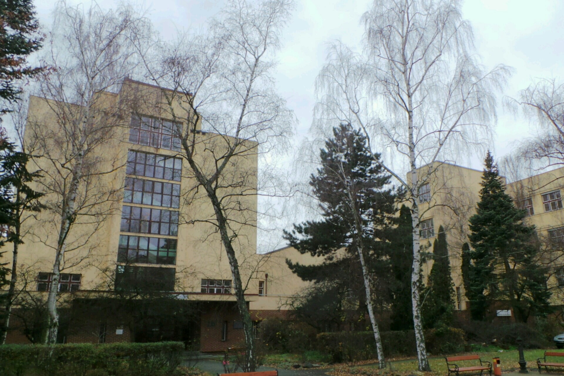 Husitská teologická fakulta - Univerzita Karlova