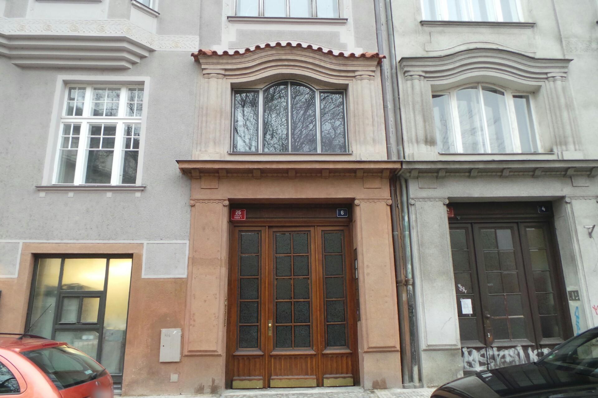 JUDr. Tomáš Linhart