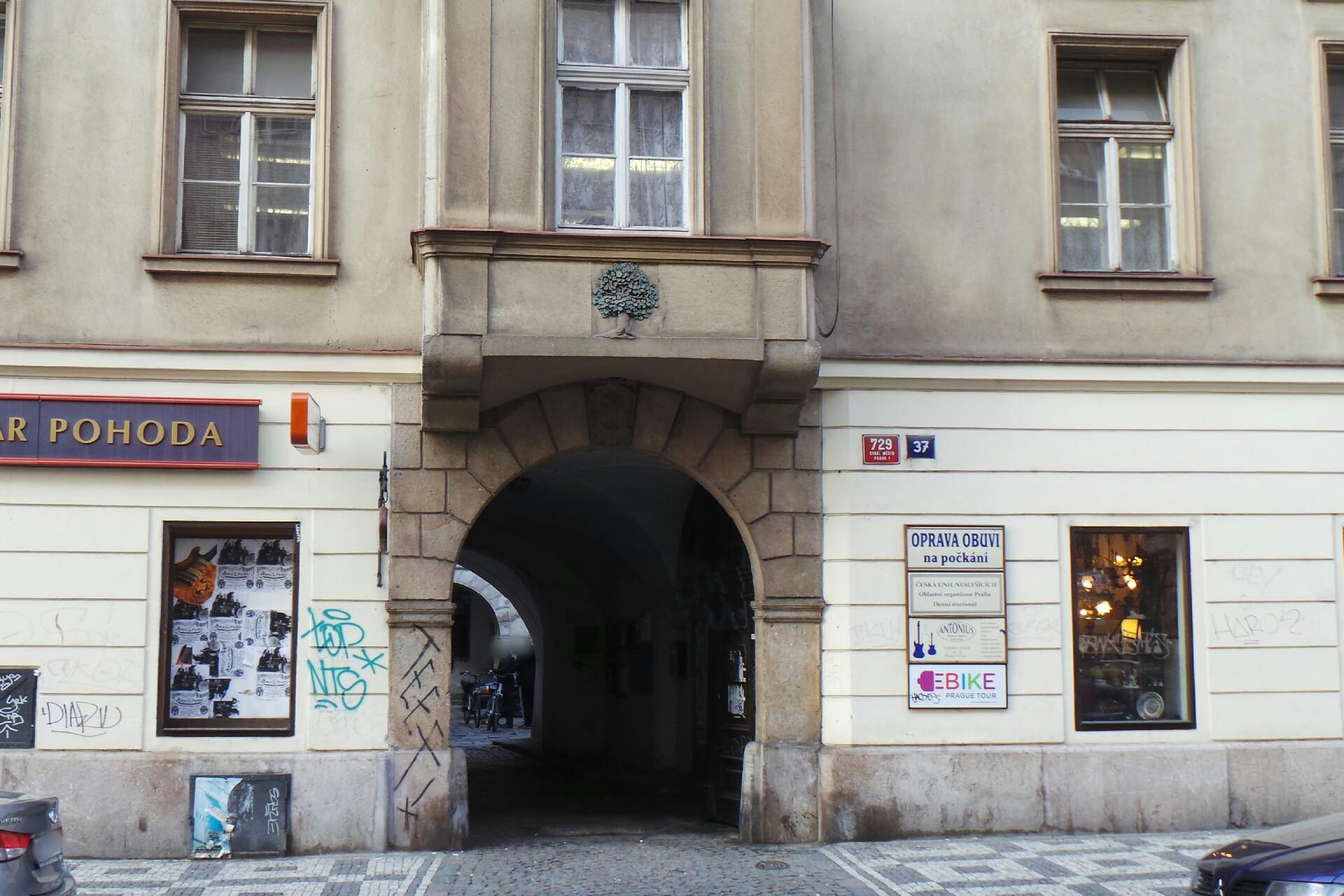 Česká unie neslyšících