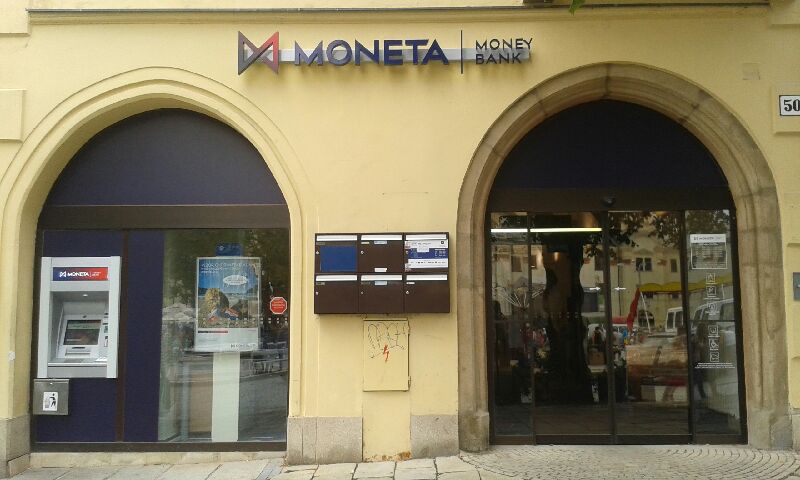 MONETA Money Bank foto 2