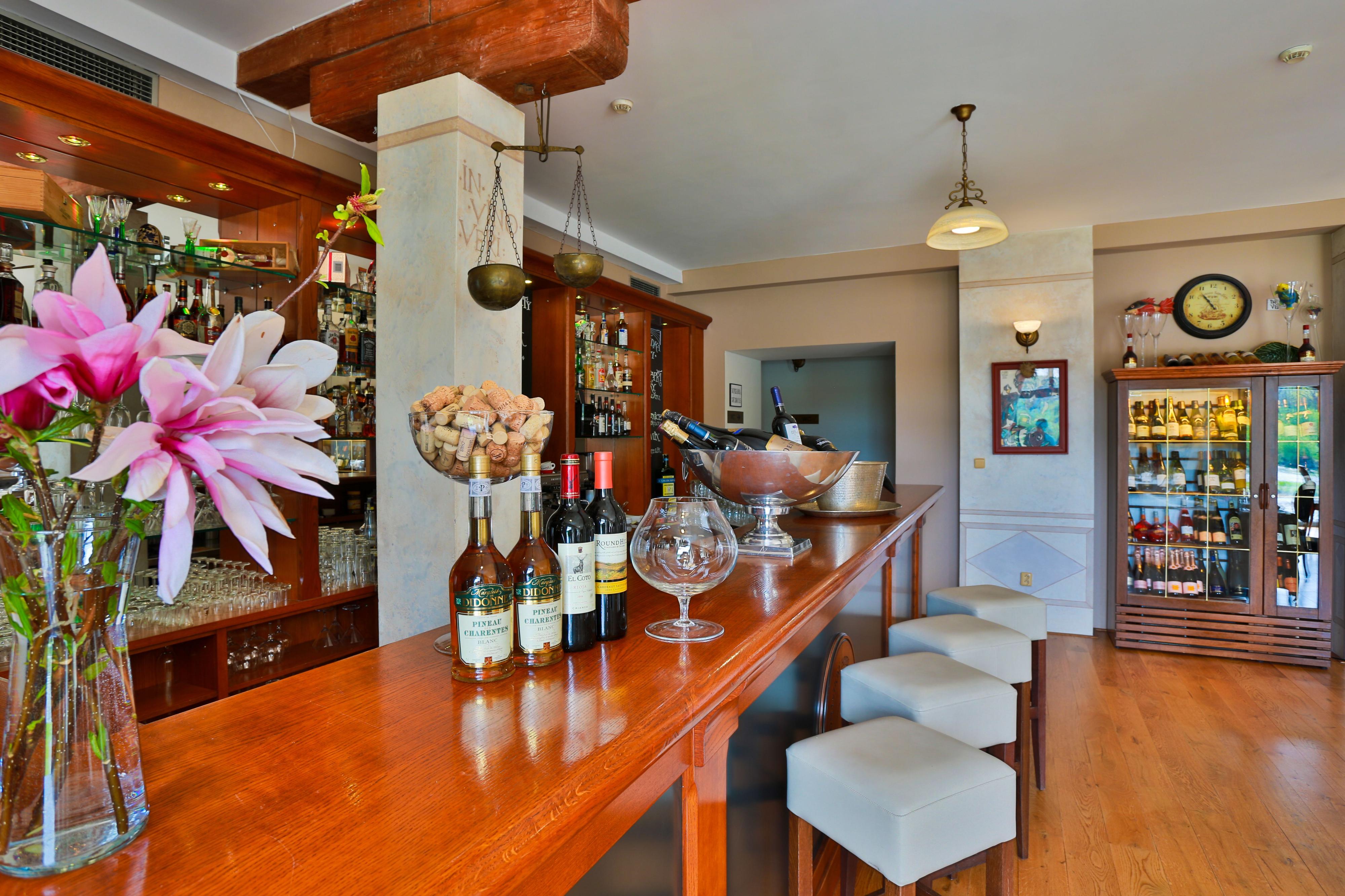 Grill Restaurant Mlýn Karlštejn foto 2