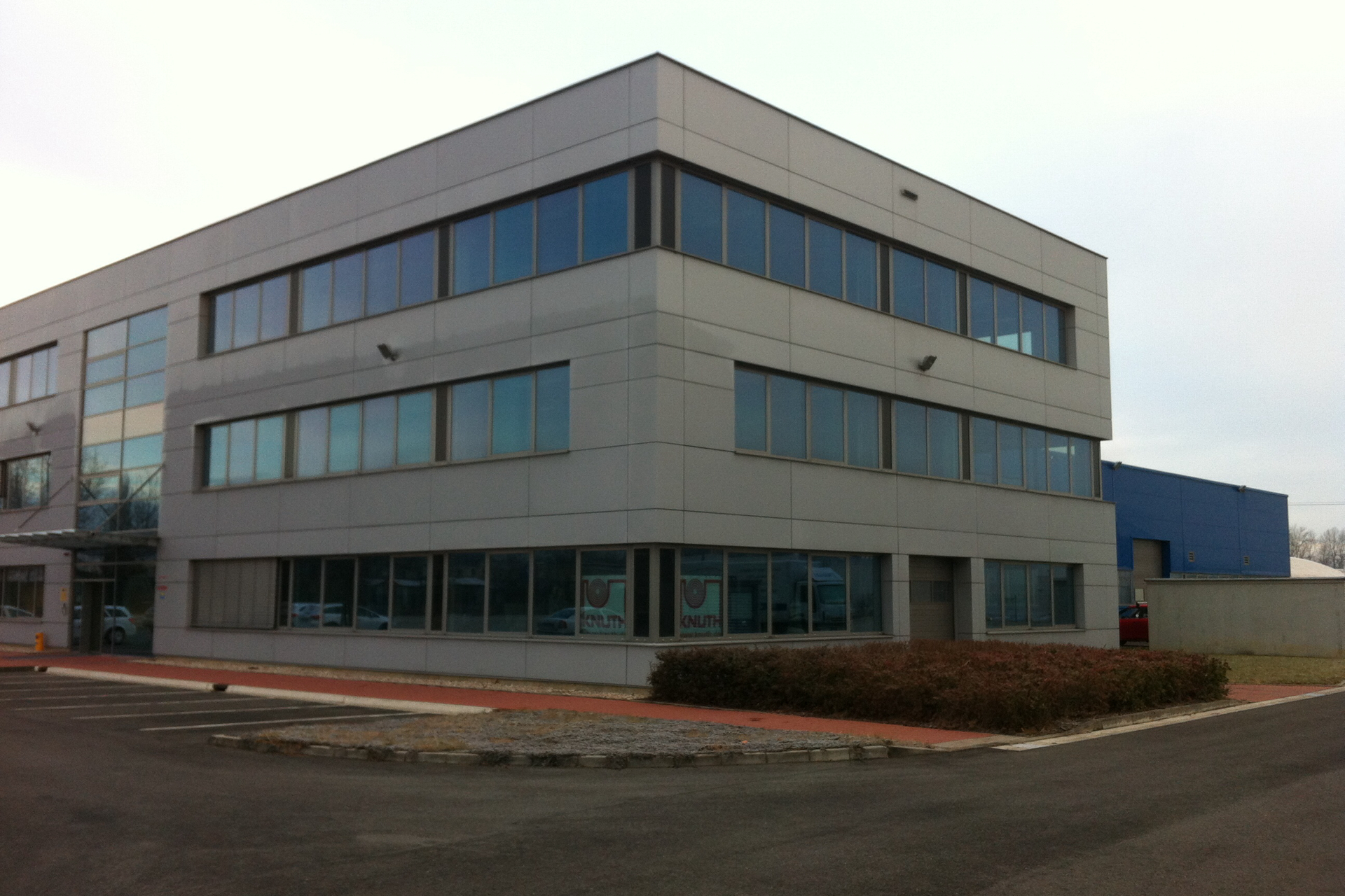 KNUTH Werkzeugmaschinen GmbH foto 1