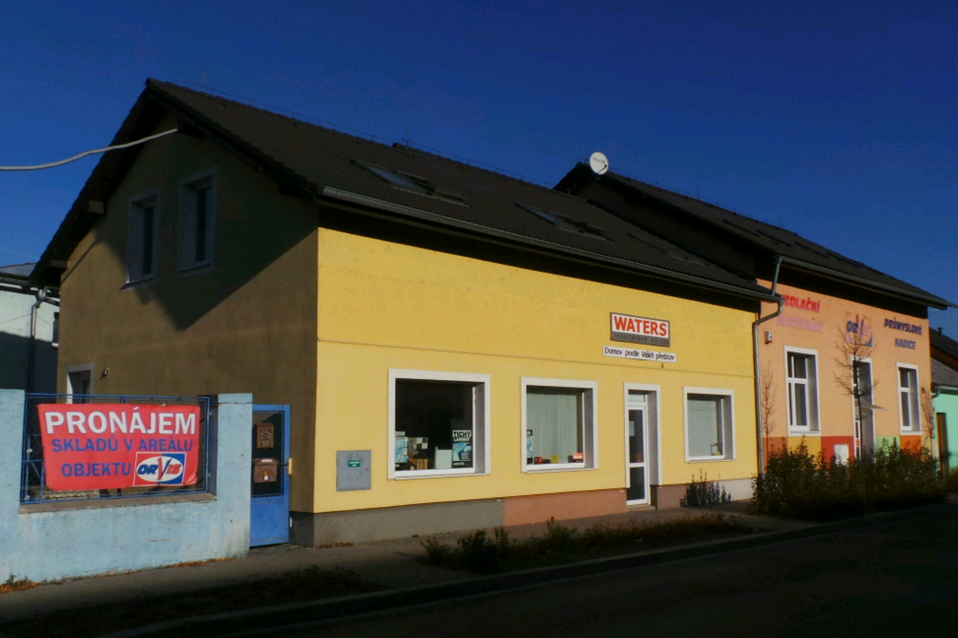 Waters interiérové úpravy