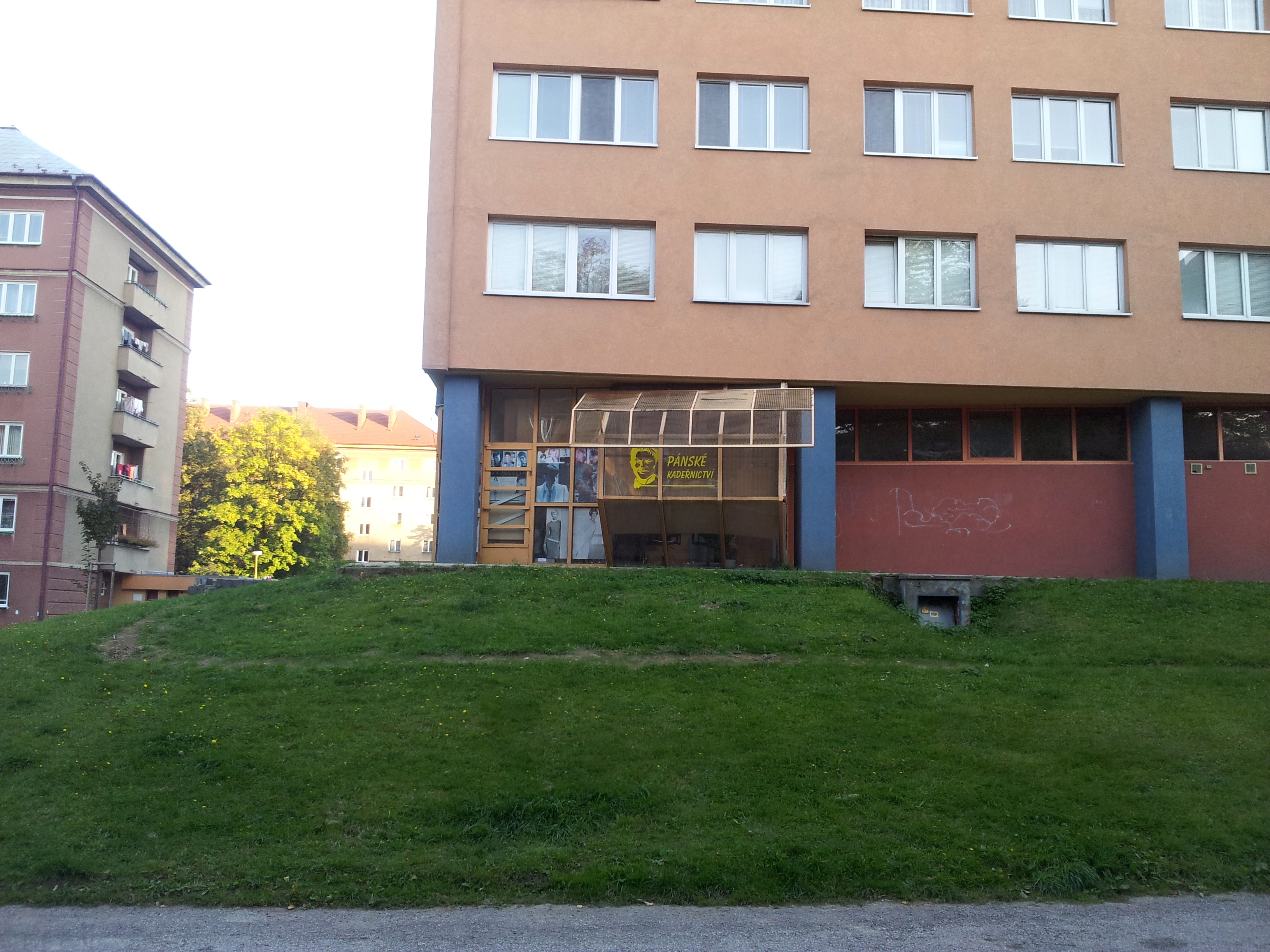 Pánské kadeřnictví Šárka a Jana foto 2