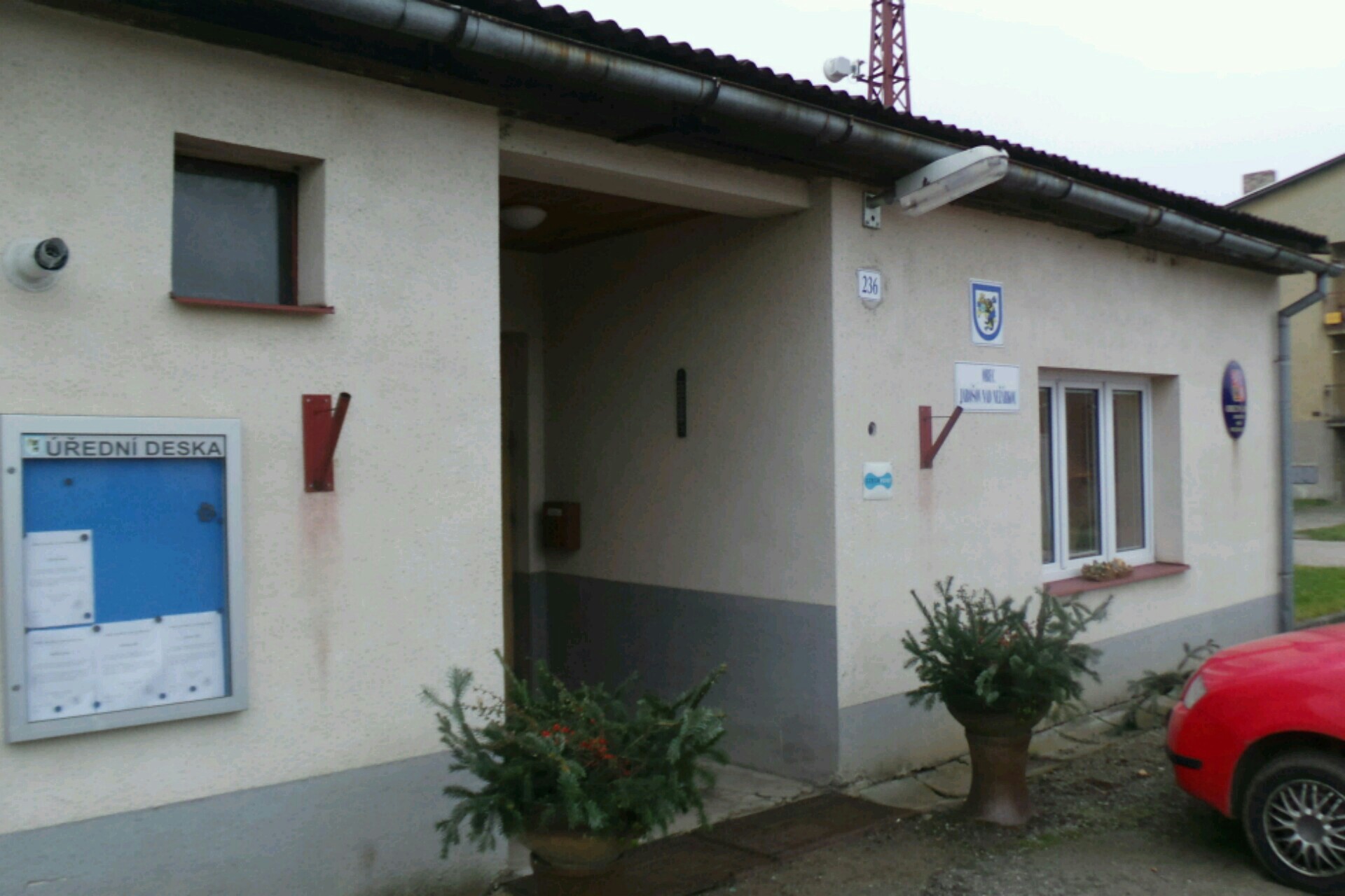 Jarošov nad Nežárkou - obecní úřad