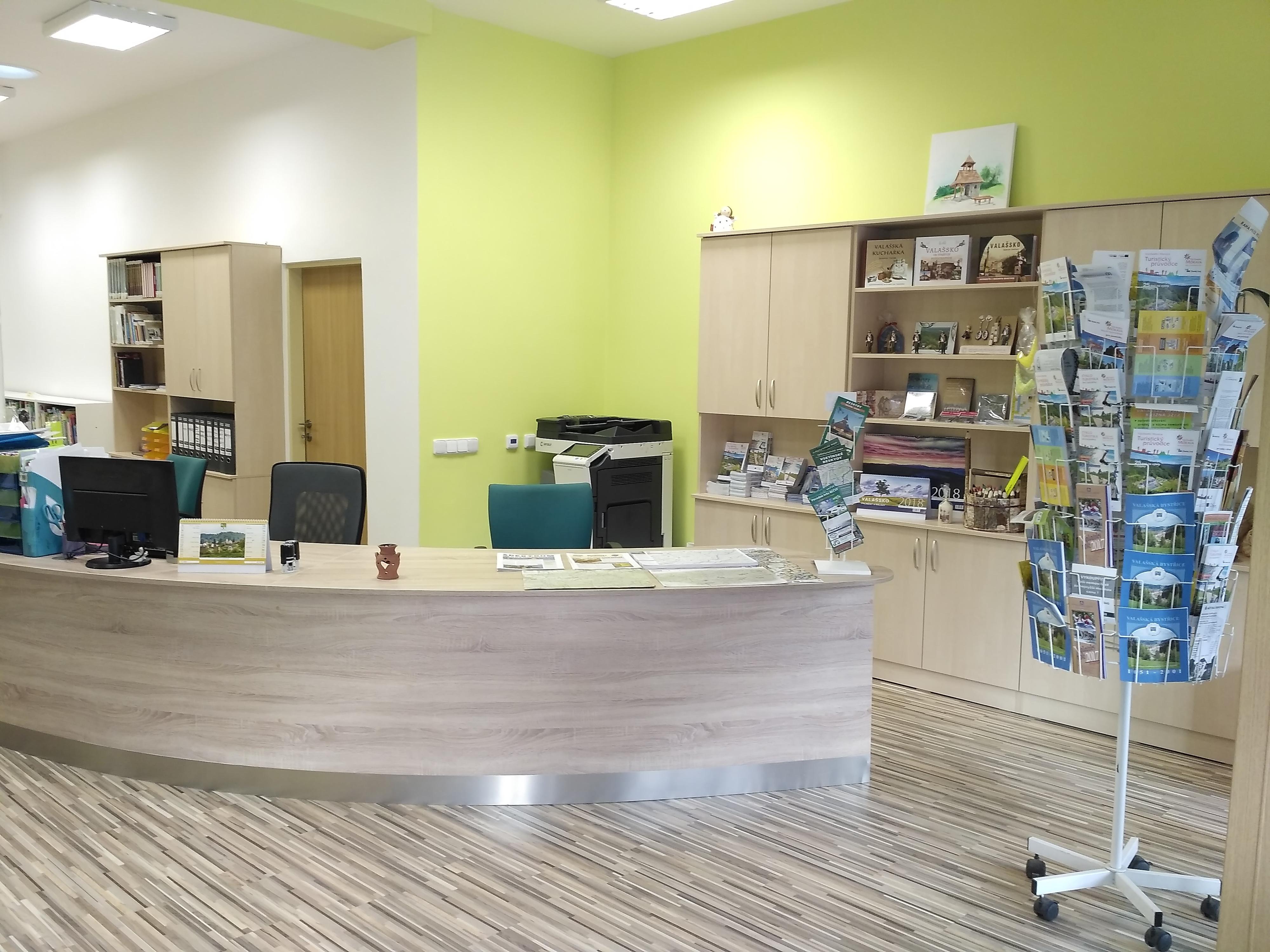 Turistické a informační centrum Valašská Bystřice foto 2