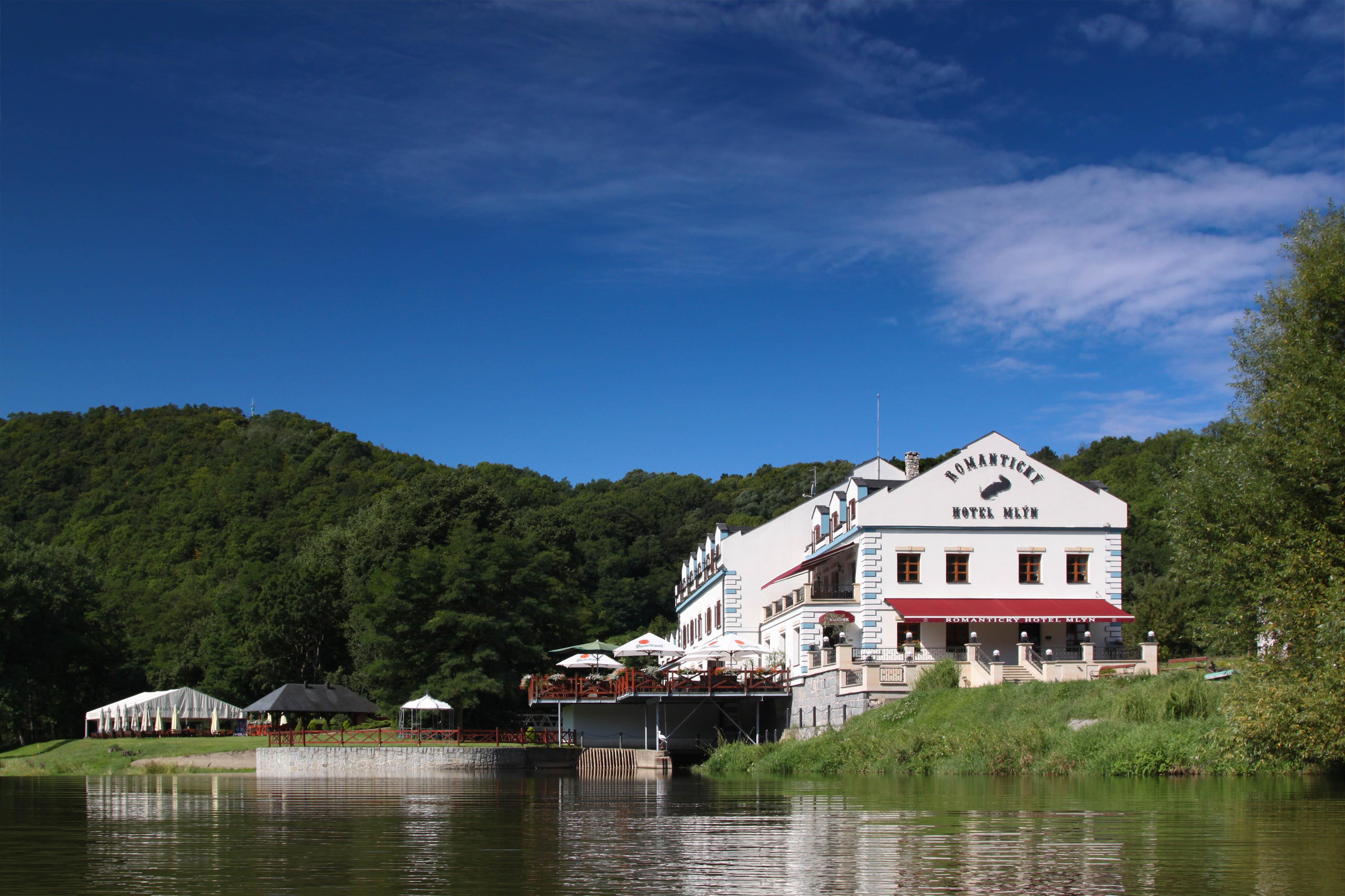 Grill Restaurant Mlýn Karlštejn foto 5