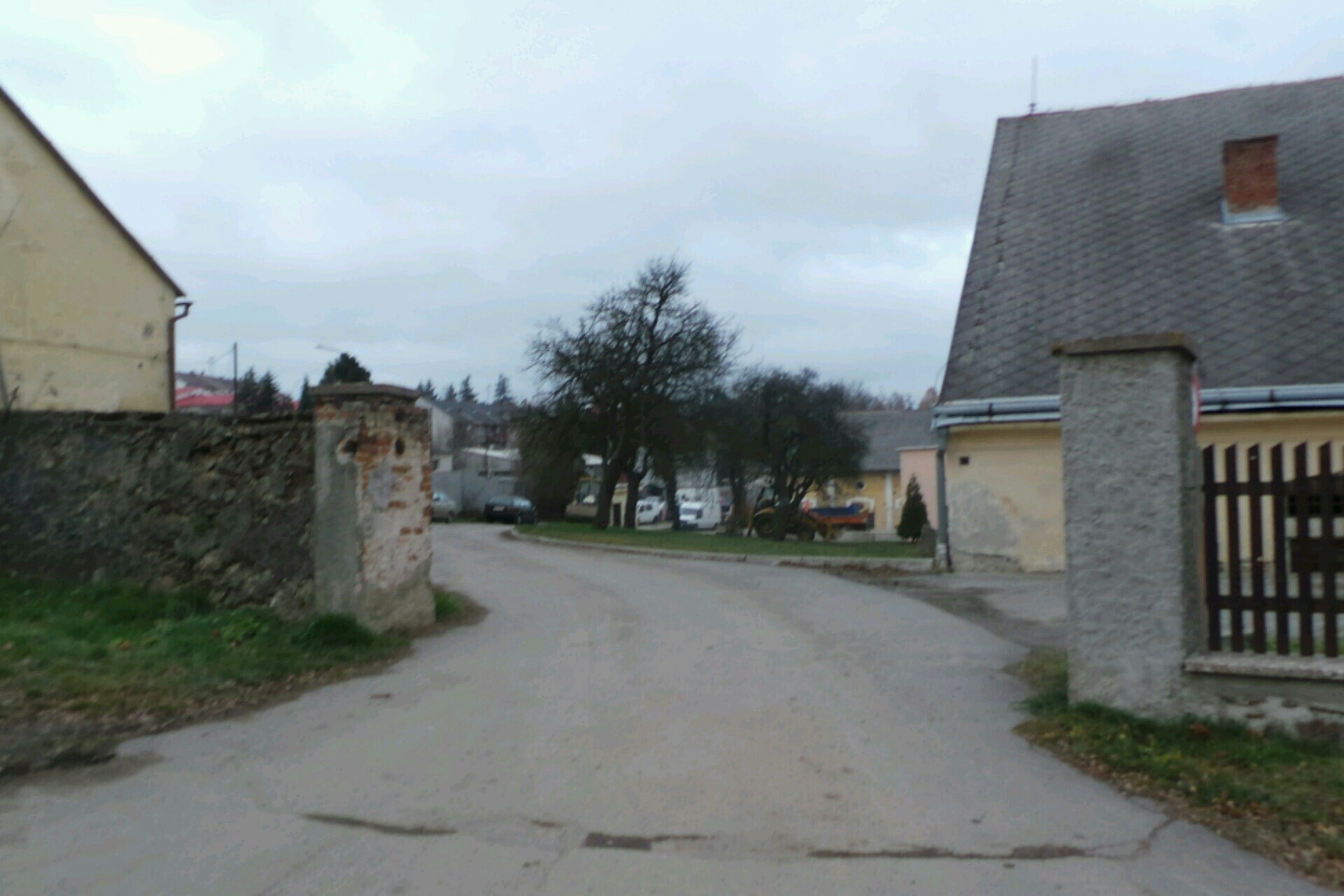 AUTODÍLNA KREUZER foto 1