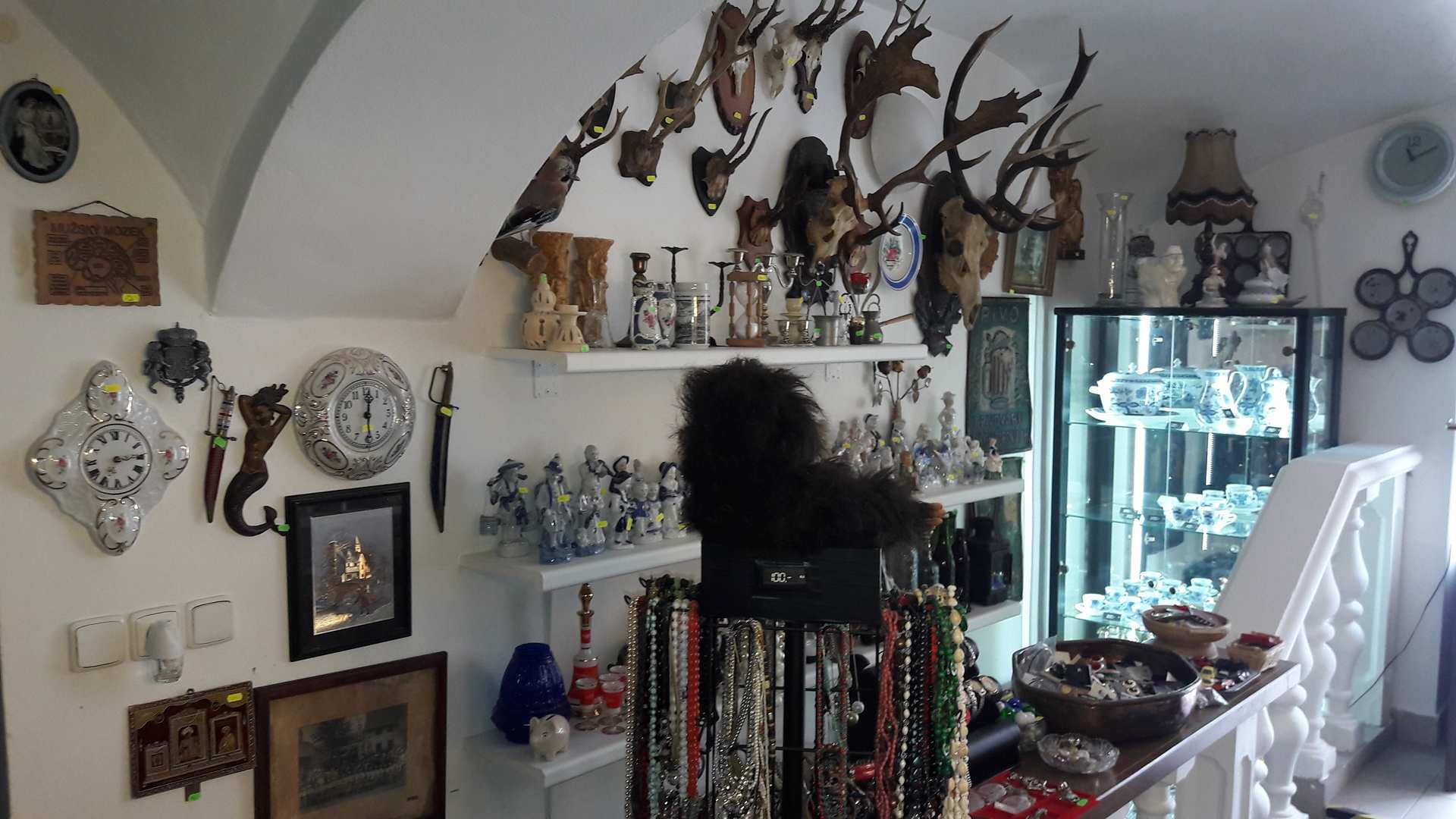 BAZAR HUBERTUS foto 4