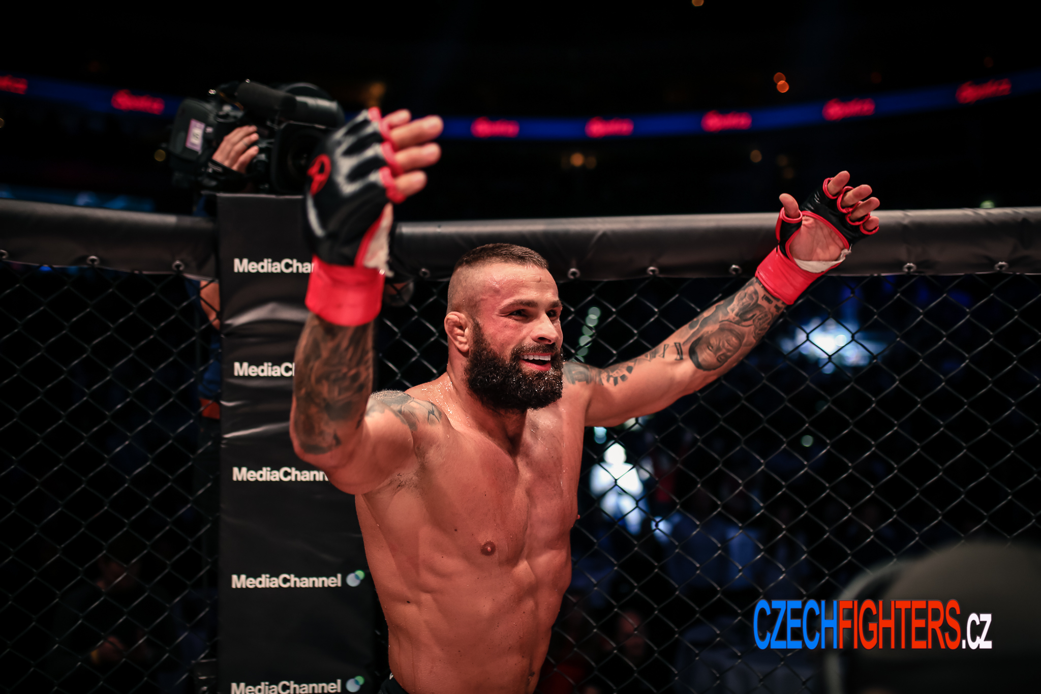 CZECHFIGHTERS.cz foto 2