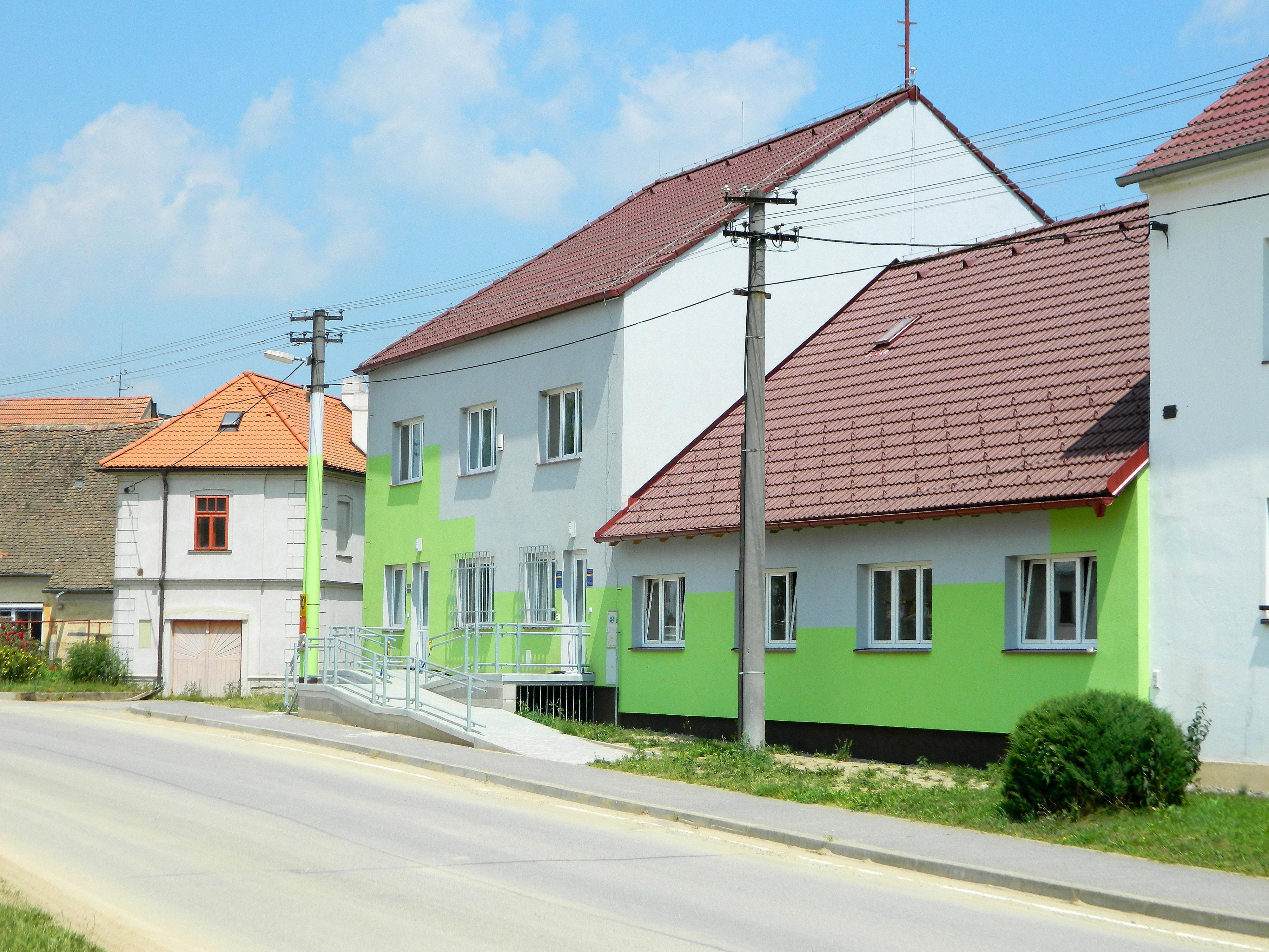 Písečné - obecní úřad foto 2