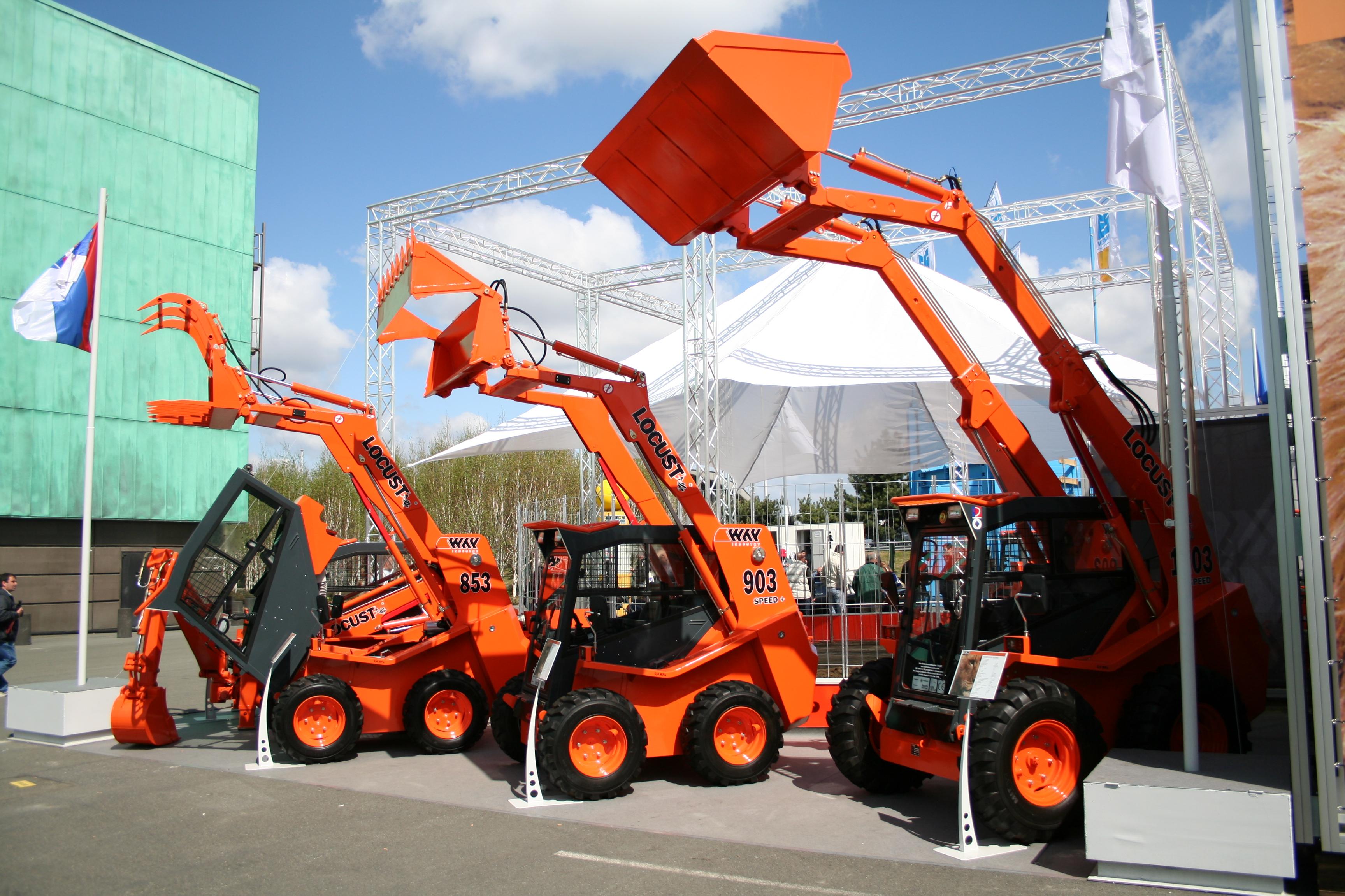 stavební a silniční stroje