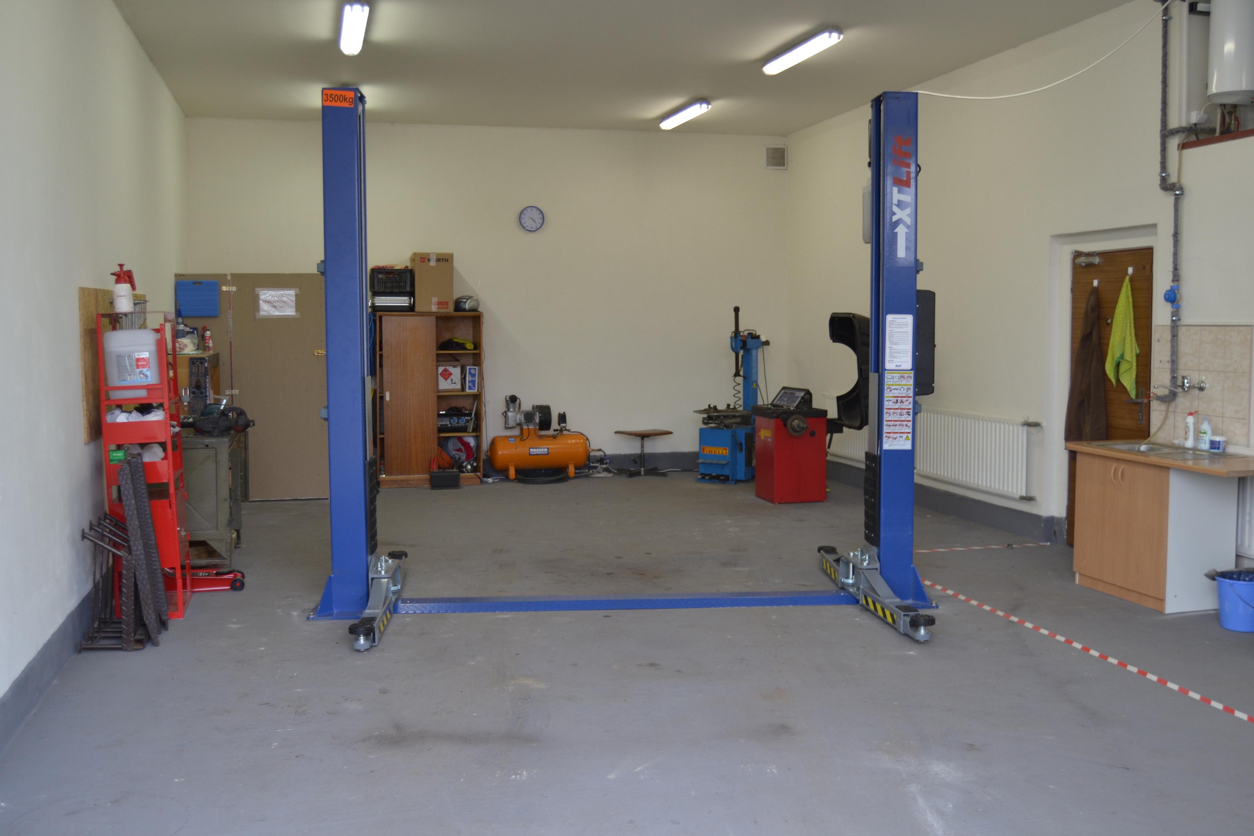 Autoservis, pneuservis Roman Burian foto 2