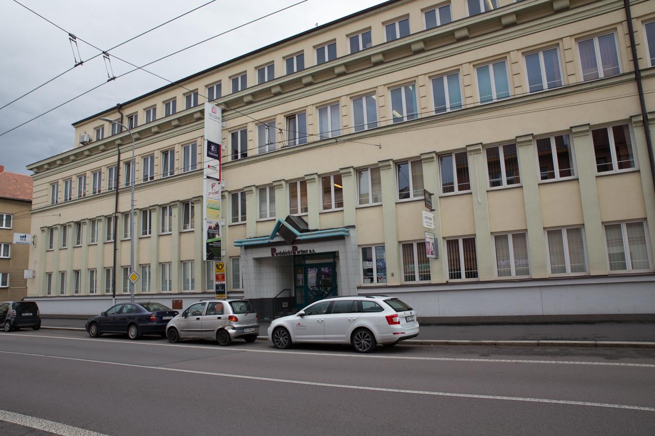 Jazyková škola Skřivánek