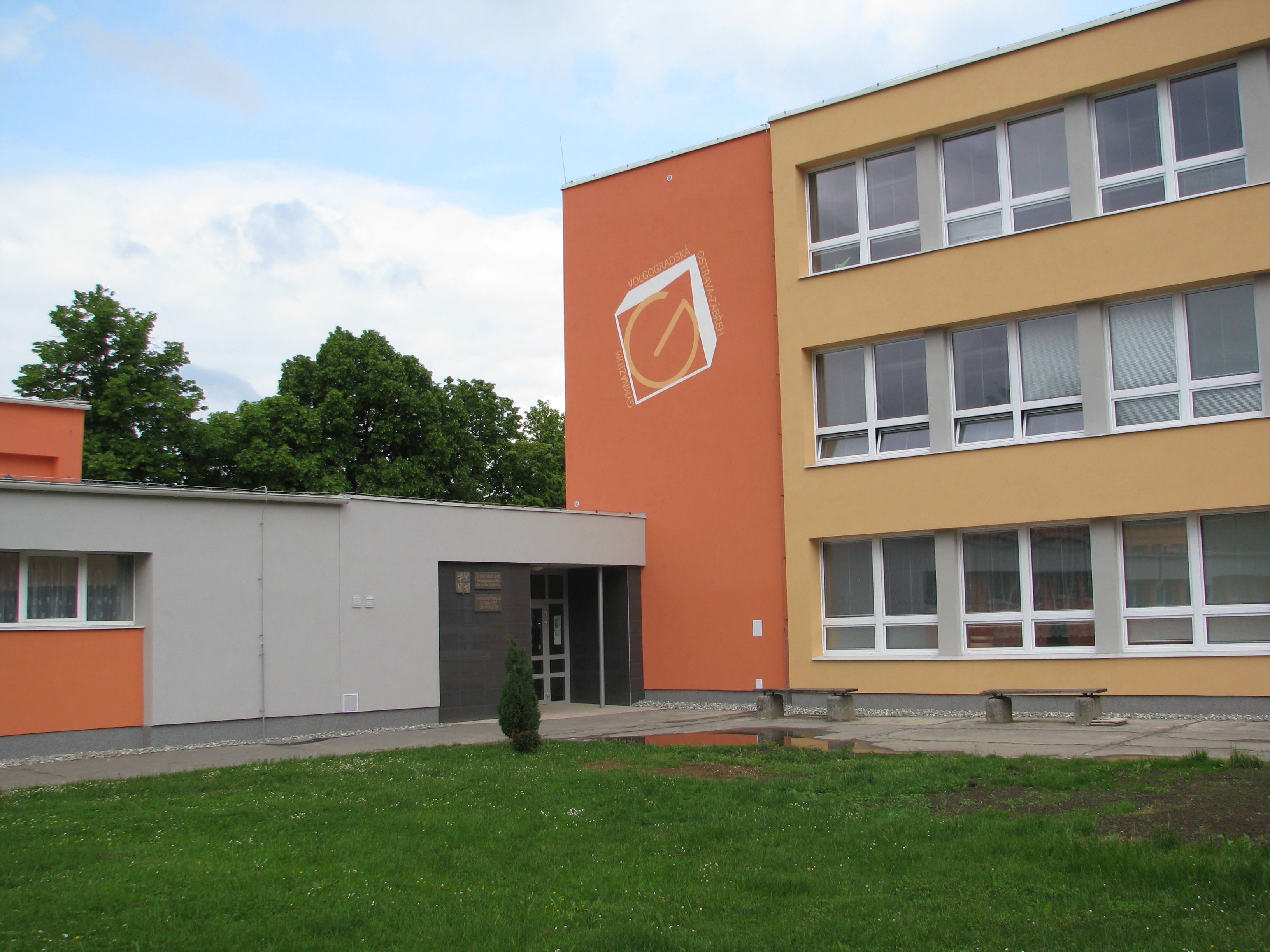 Gymnázium Ostrava-Zábřeh foto 3