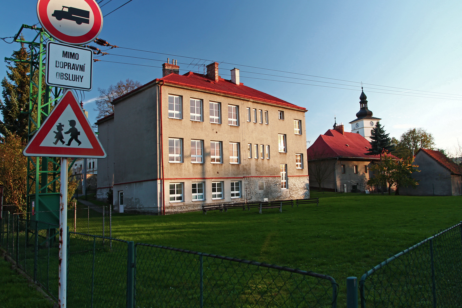 Základní škola Libhošť