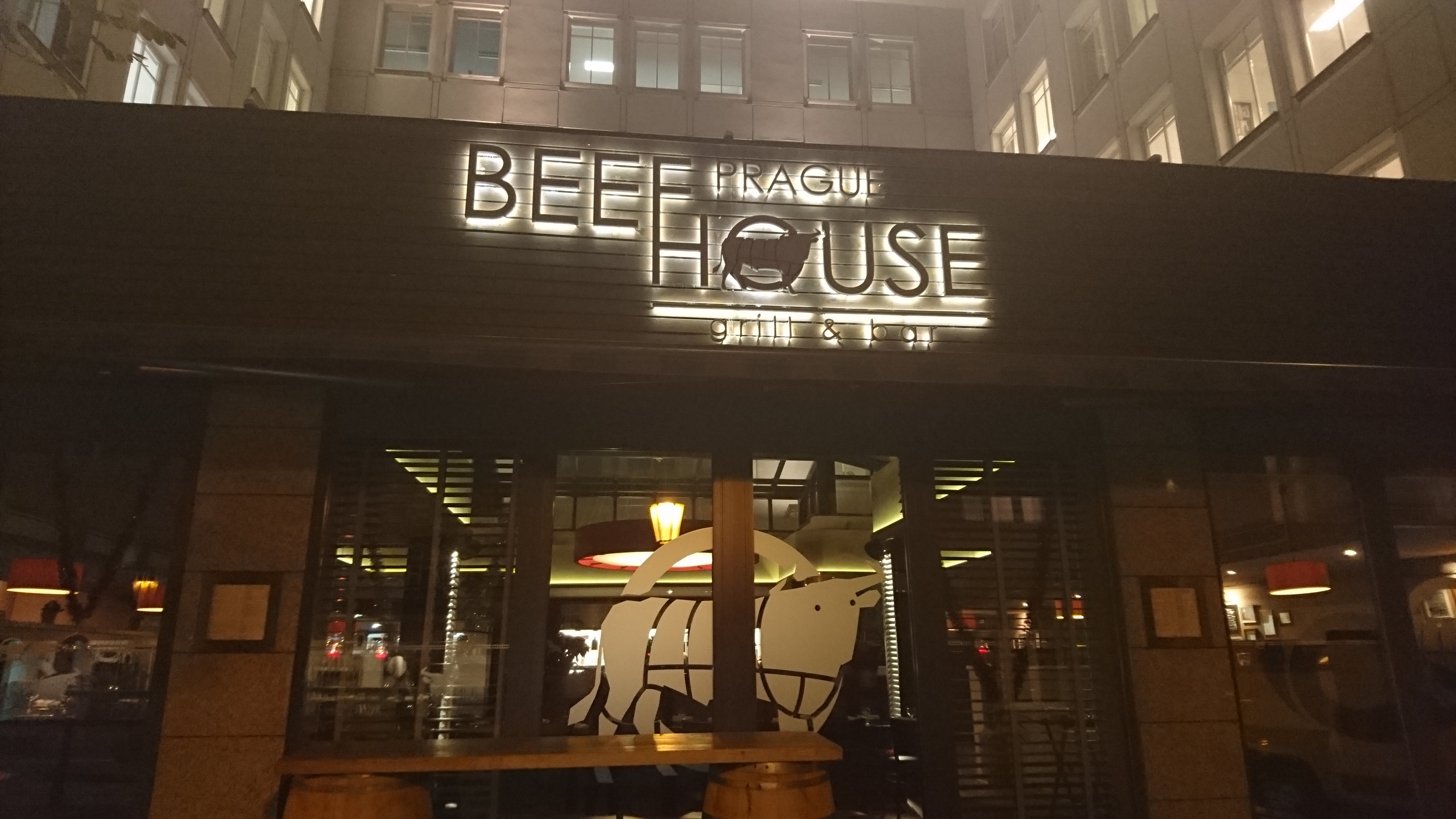 Beef House Prague grill & bar foto 2