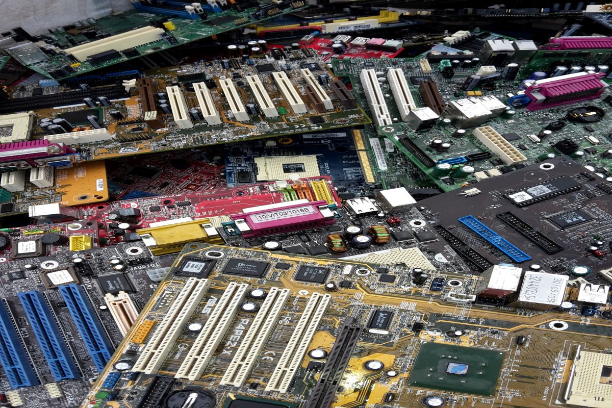 Sběrné suroviny Štěrboholy