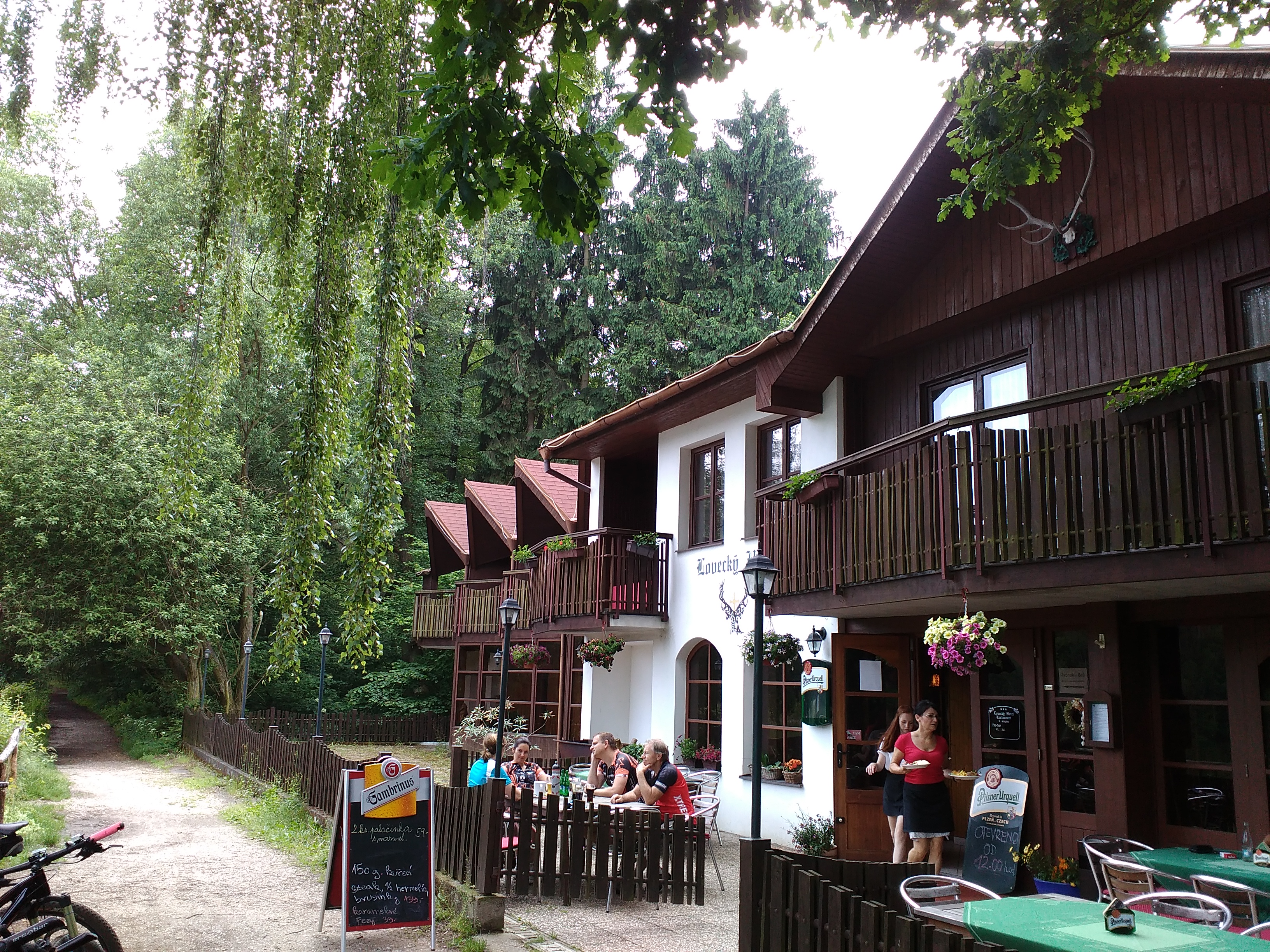 Restaurace Lovecký hotel Jívák