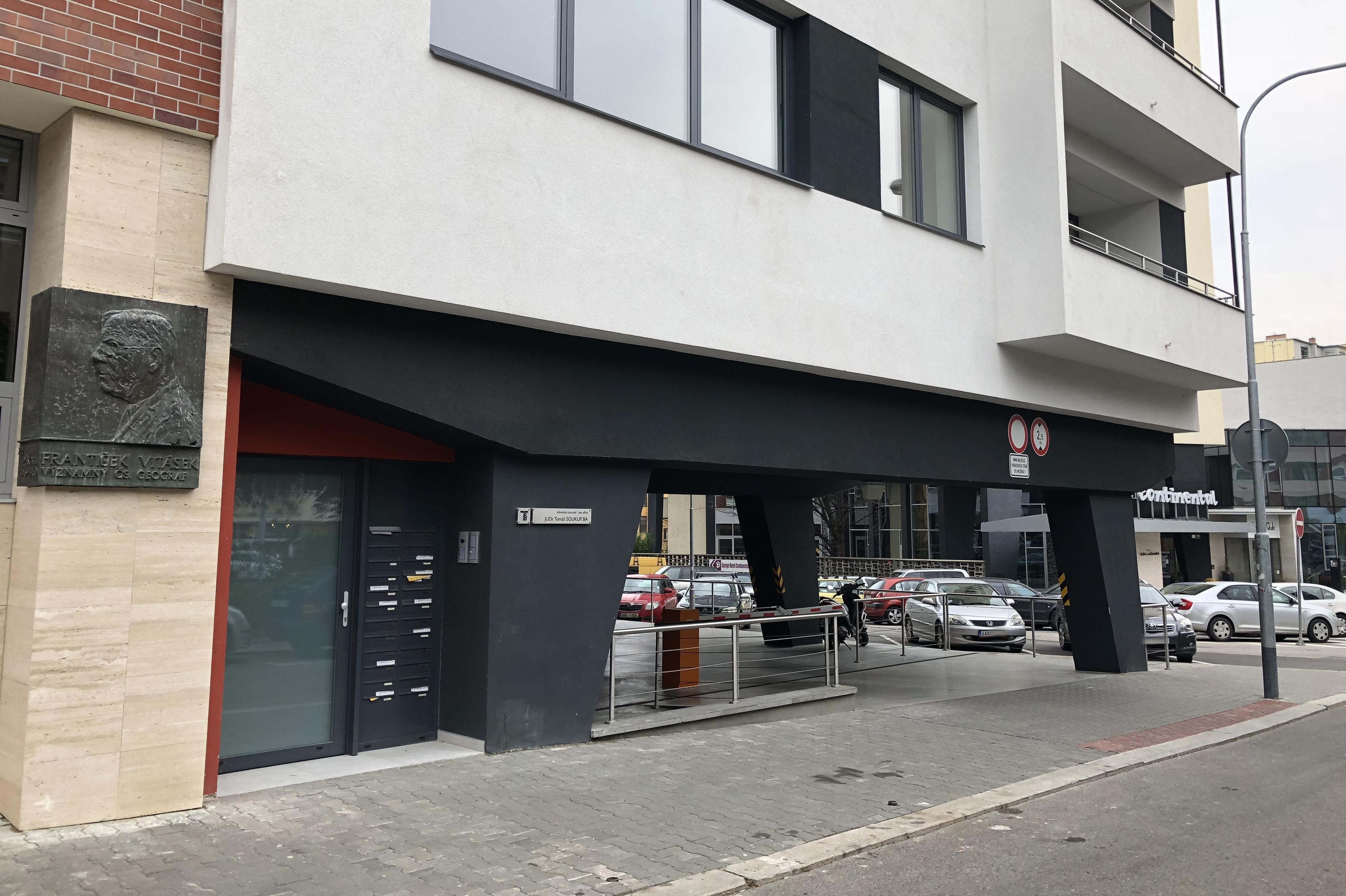 Advokát JUDr. Michal Bortel