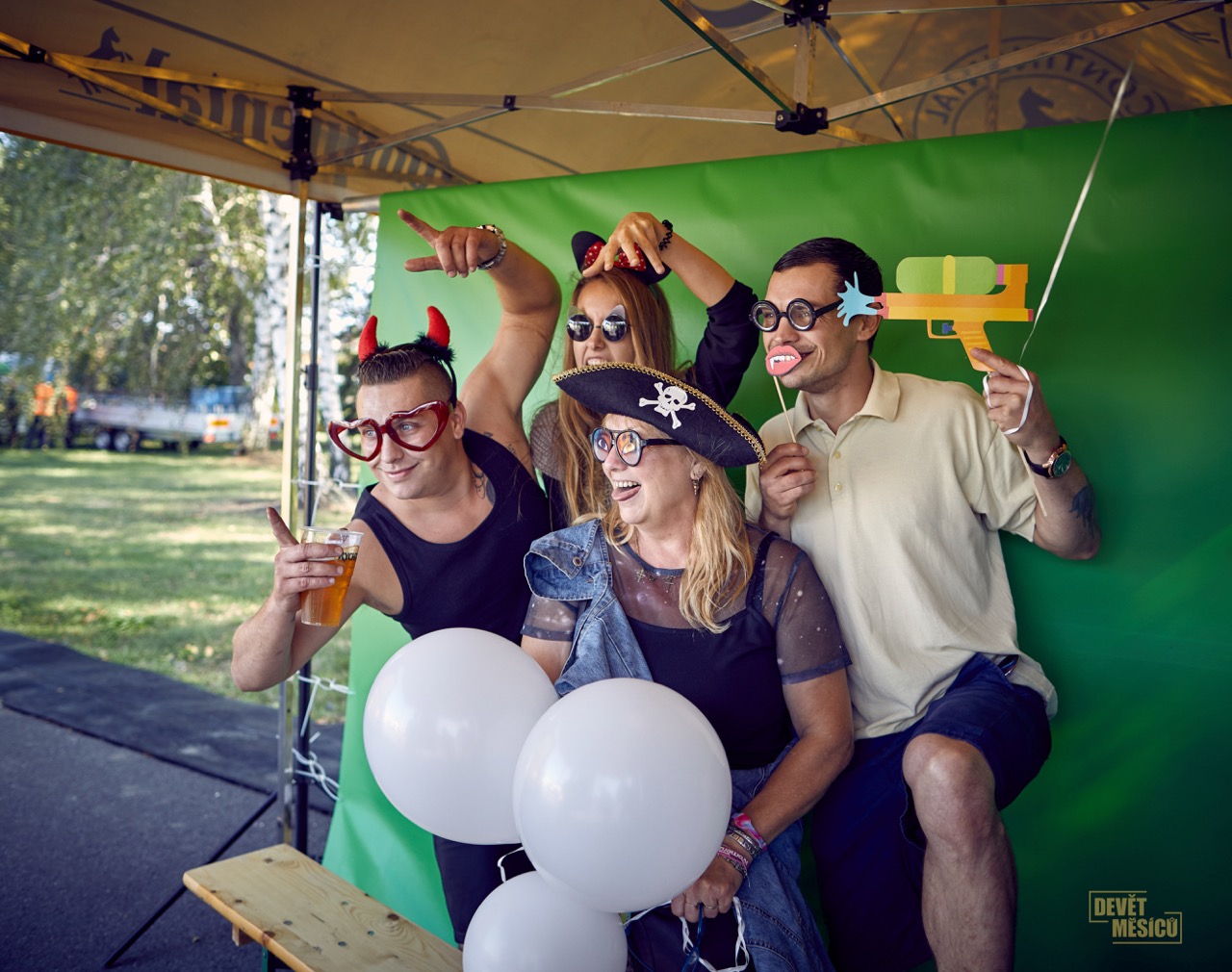 Selfiebot - Fotokoutek na Vaši akci foto 6