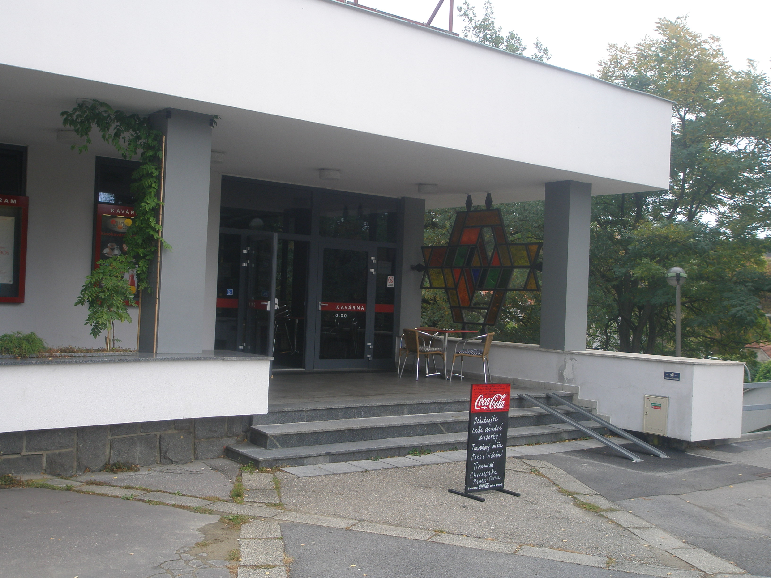 Kinokavárna Luna foto 4