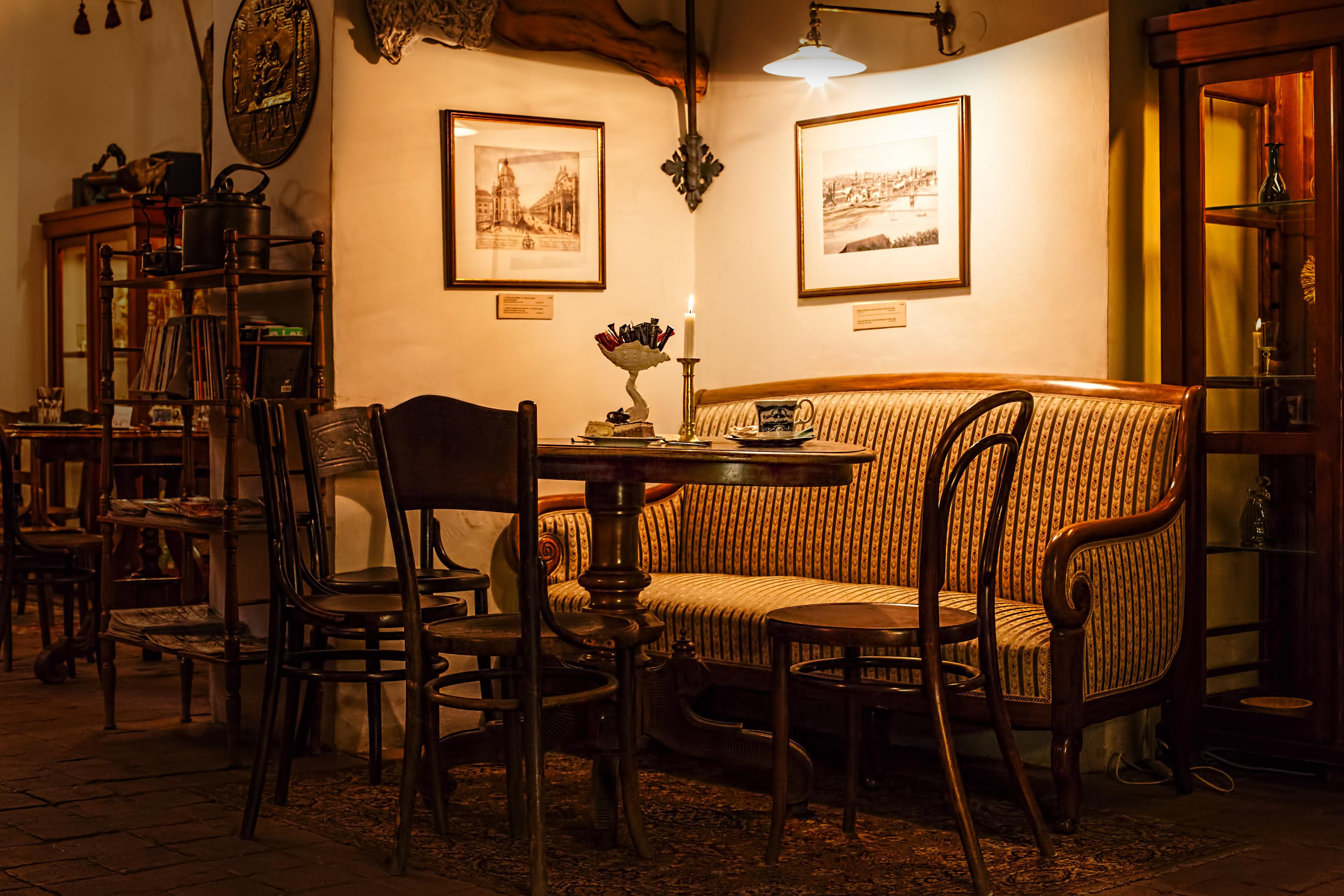 Barokní kavárna foto 4