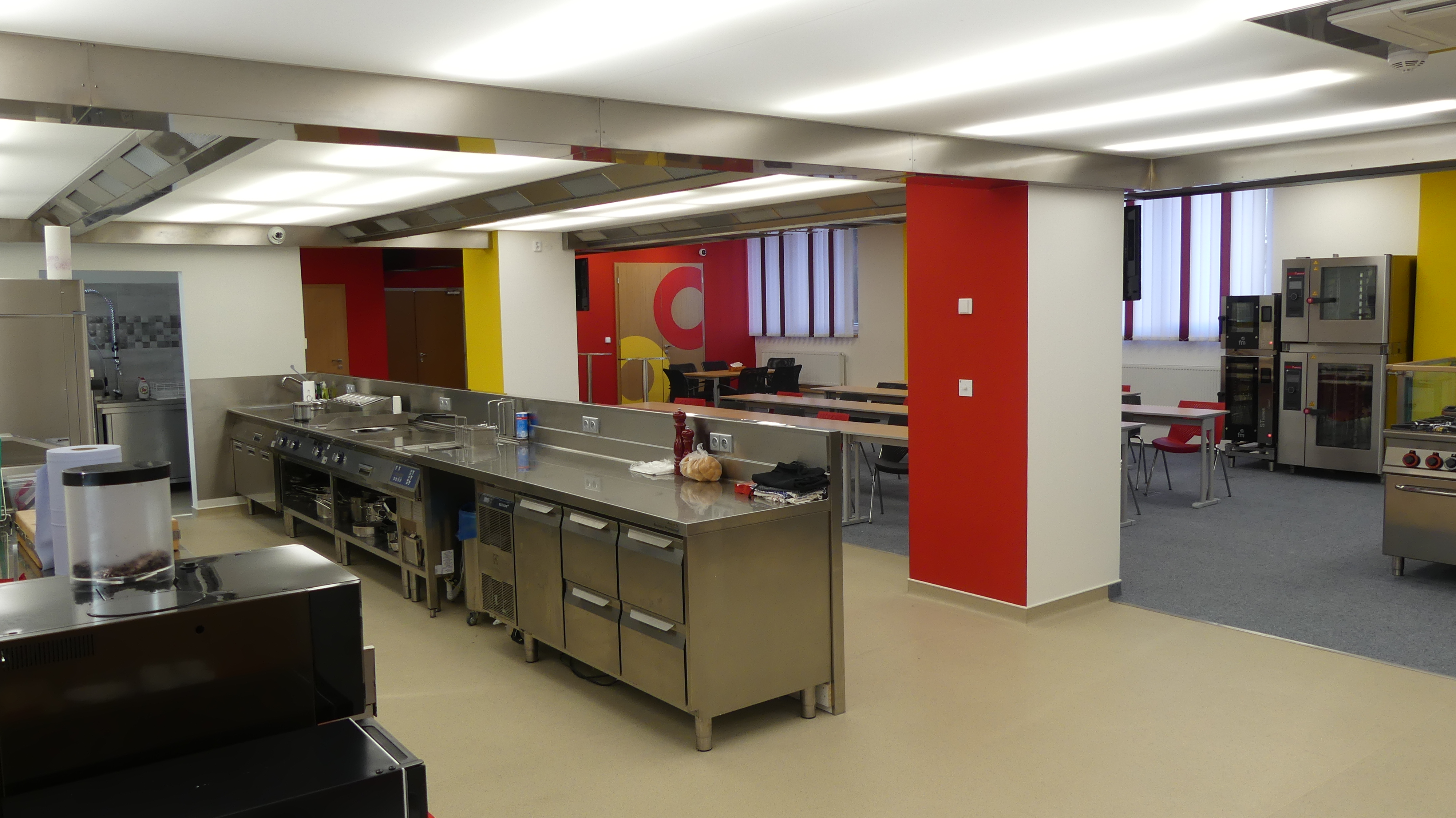 SHOWROOM12 foto 4