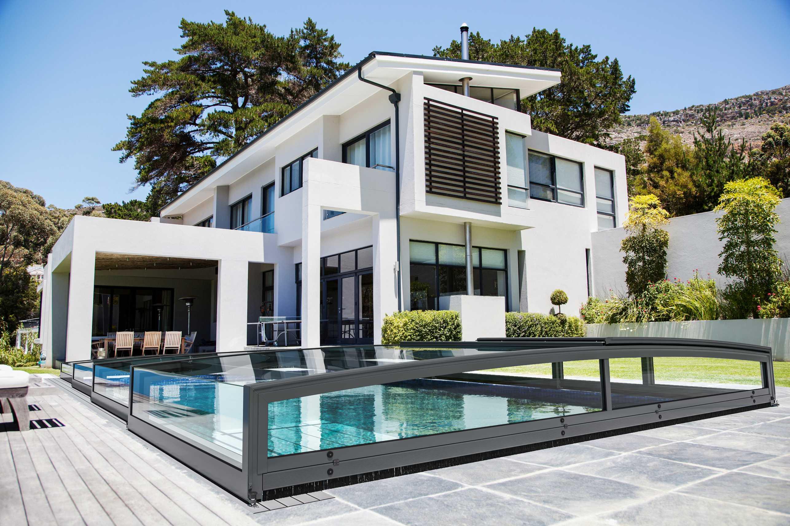 Bumerang - výroba zastřešení bazénů s.r.o.