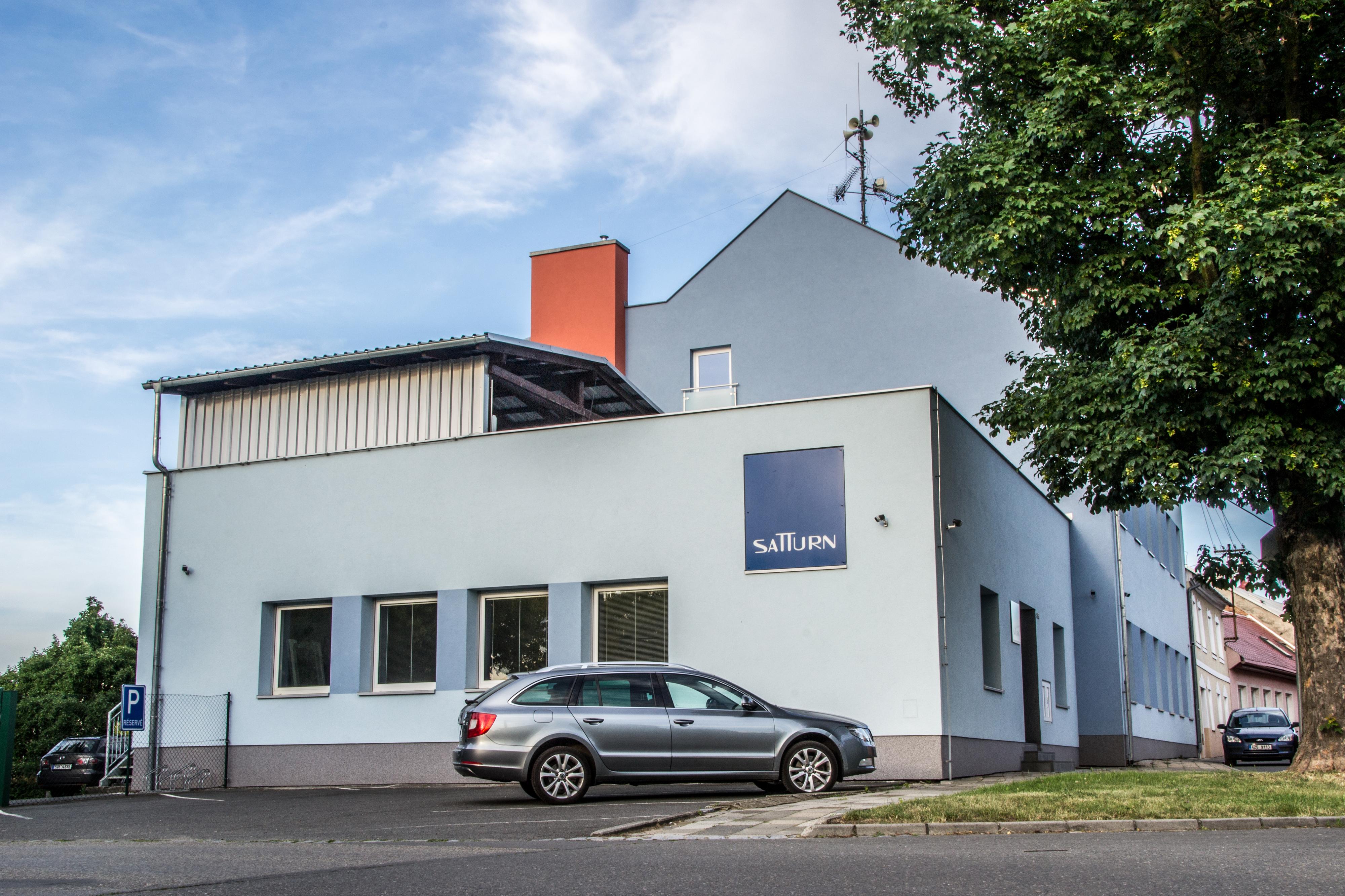 SATTURN HOLEŠOV spol. s r.o. foto 1