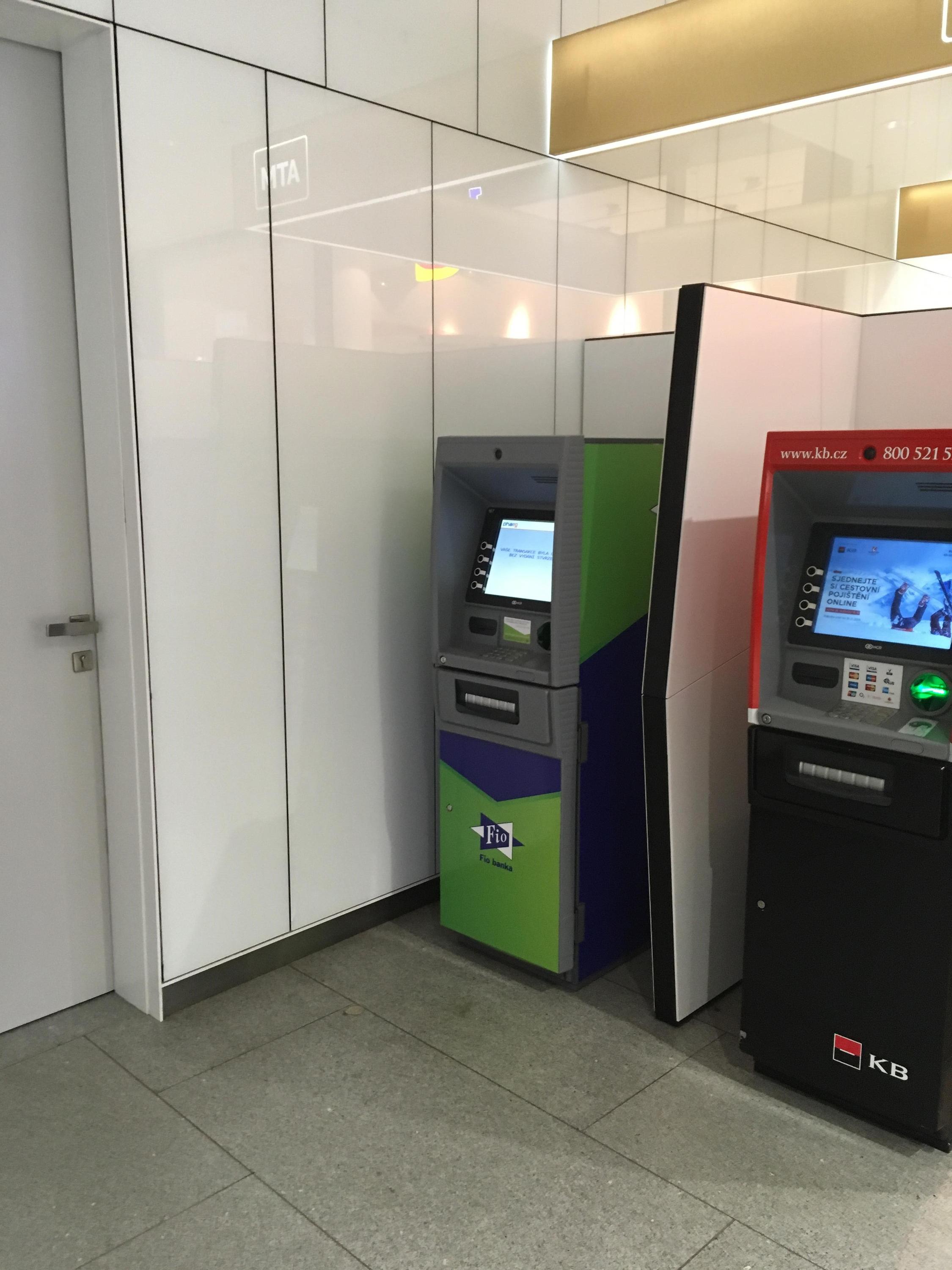 Bankomat Fio banky foto 2